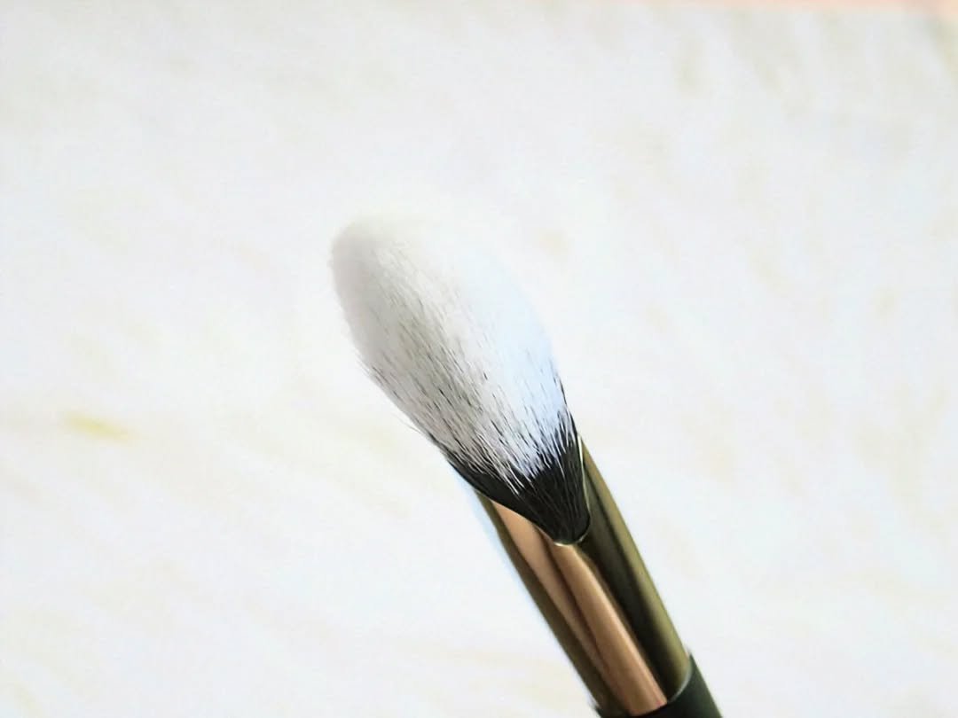 コントゥア デザイニング ブラシ S/ブリリアージュ/メイクブラシを使ったクチコミ（3枚目）