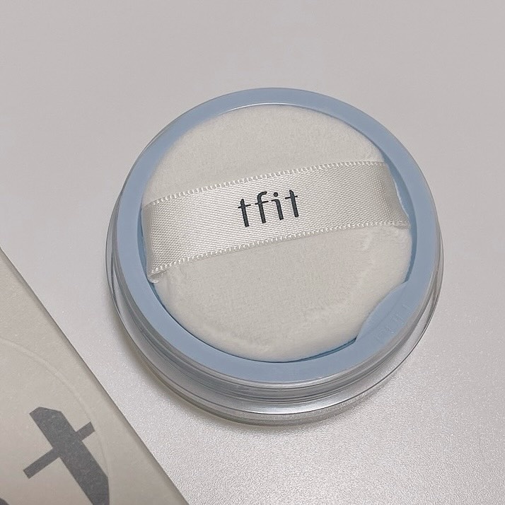 トランスルーセントセットエッセンシャルパウダー/TFIT/ルースパウダーを使ったクチコミ（3枚目）