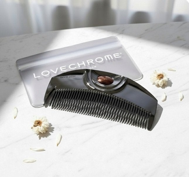 PG ツキ プレミアムブラック/LOVECHROME/ヘアコームを使ったクチコミ(1枚目)