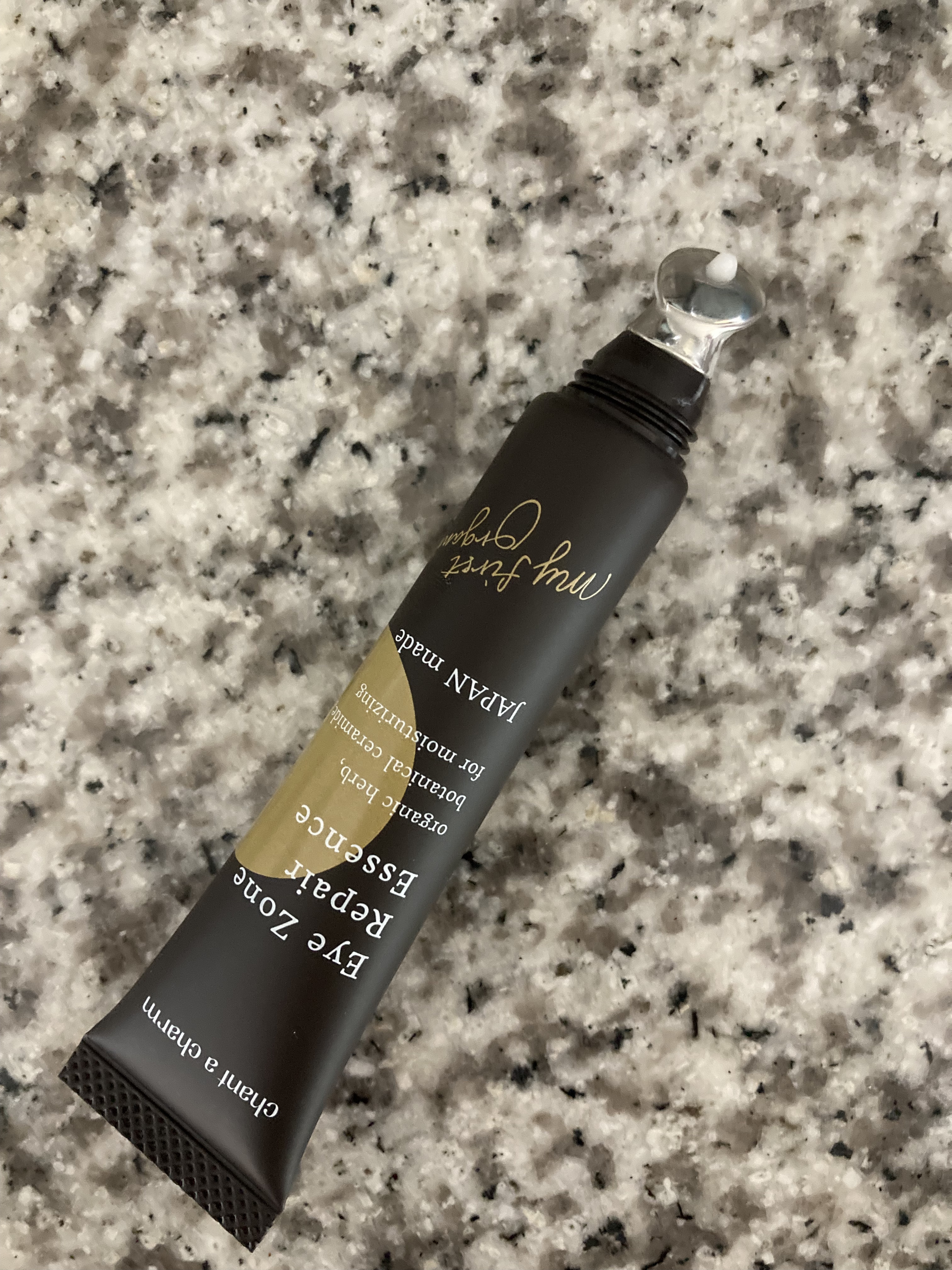 アイゾーンリペアエッセンス/chant a charm /アイケア・アイクリームを使ったクチコミ（3枚目）