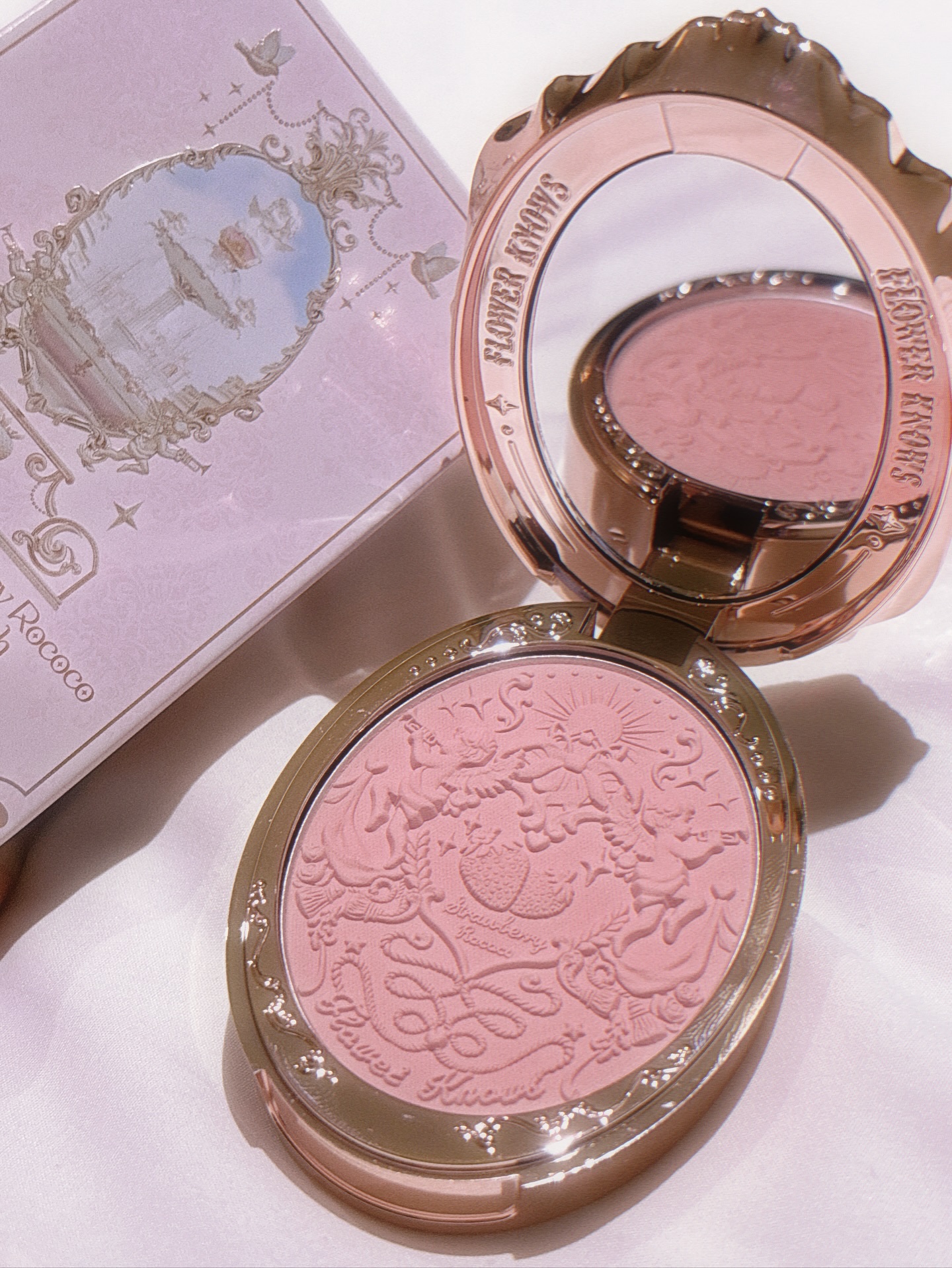 ストロベリーロココ チークブラッシュ/FlowerKnows/パウダーチークを使ったクチコミ（1枚目）