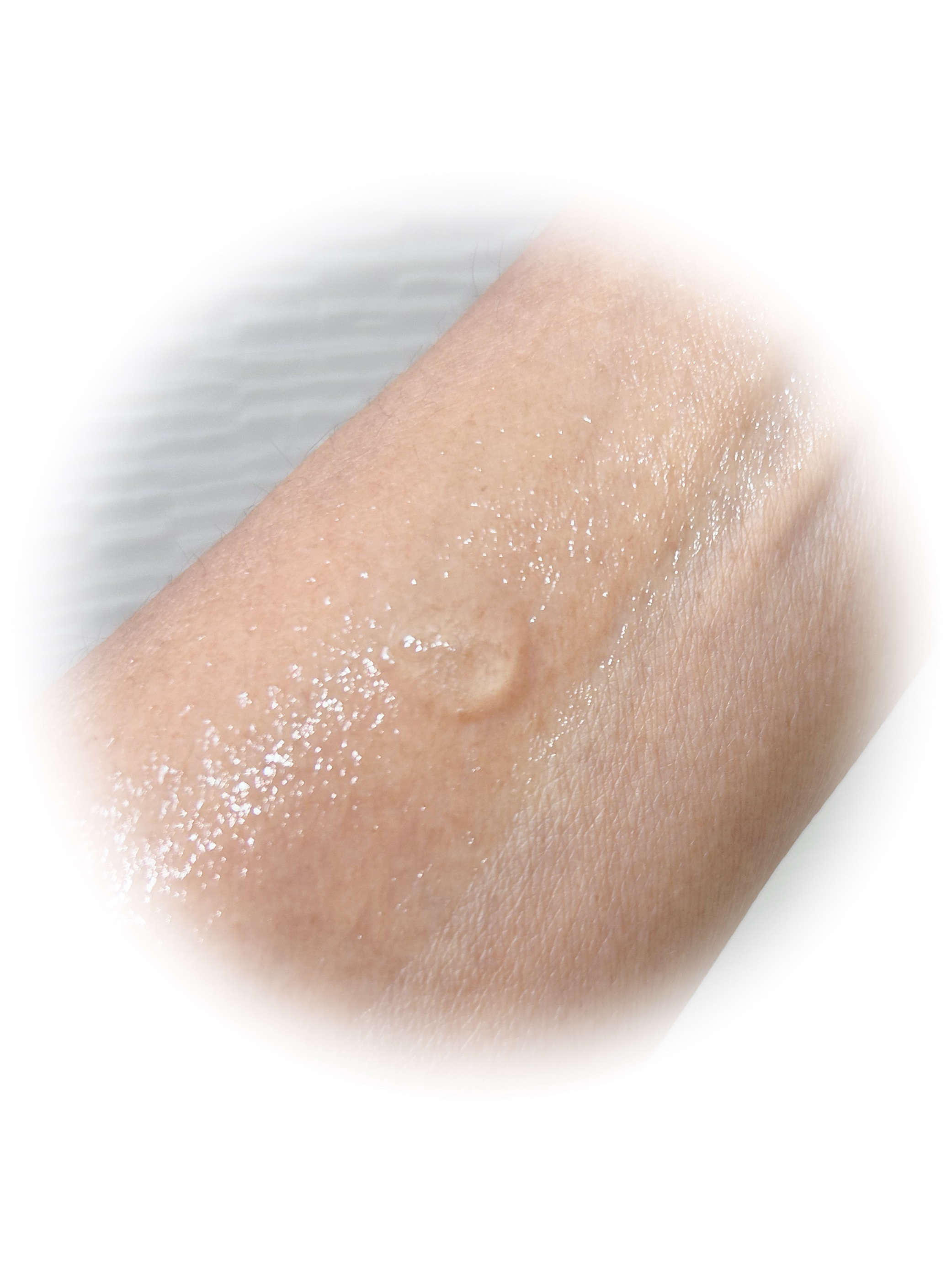 ジェニカ トリートメントセラム RE/GENICA/美容液を使ったクチコミ（2枚目）