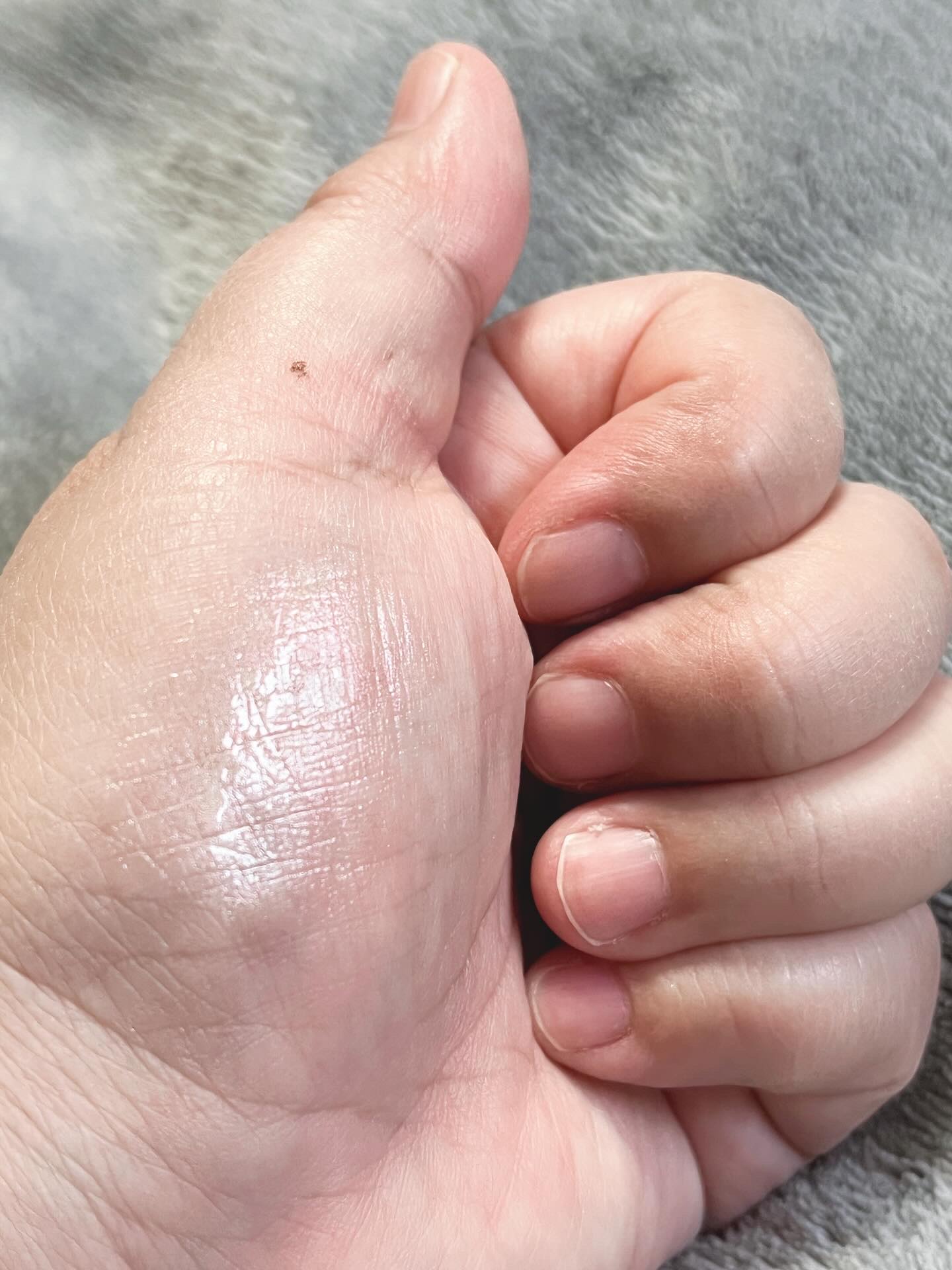 ボーム エサンシエル スカルプティング/CHANEL/スティックハイライトを使ったクチコミ（2枚目）