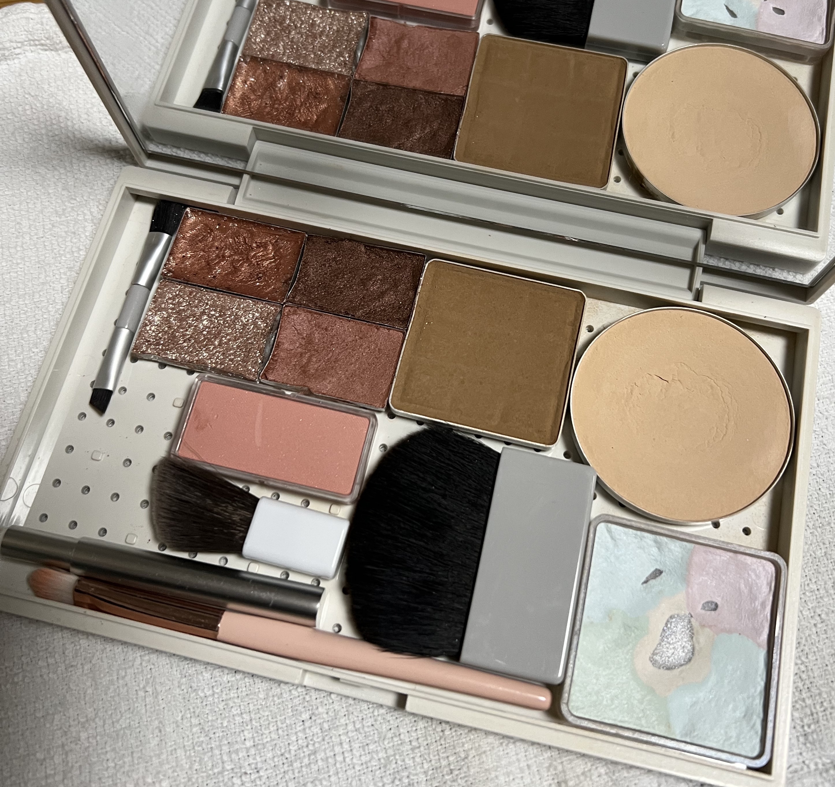 ケース用アイブローブラシ/無印良品/メイクブラシを使ったクチコミ（1枚目）