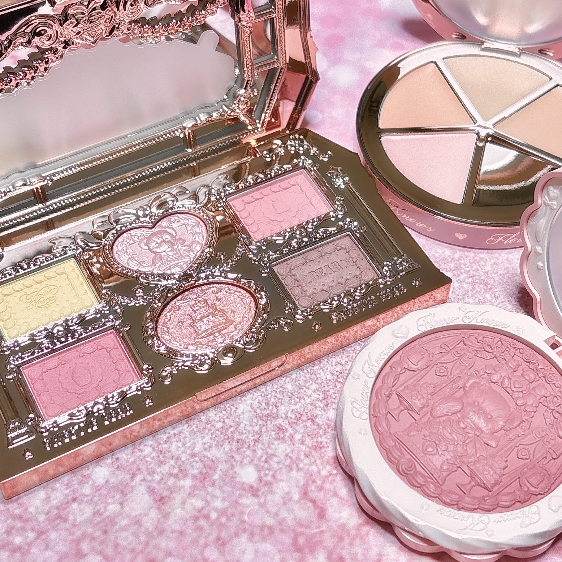 スウィーティーベア コレクション アイシャドウパレット/FlowerKnows/アイシャドウパレットを使ったクチコミ（3枚目）