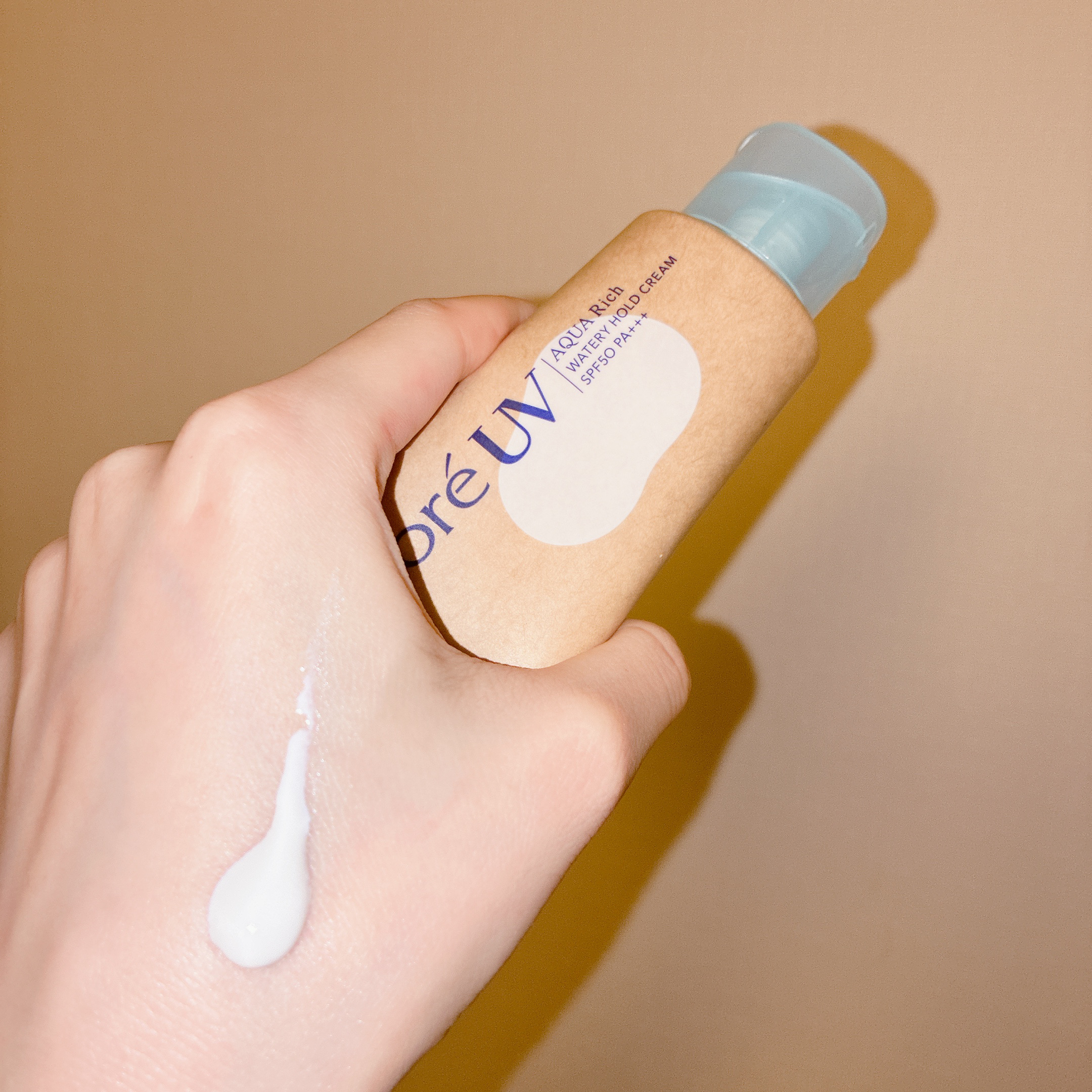 ビオレUV アクアリッチ ウォータリーホールドクリーム（水肌記憶UV）/ビオレ/日焼け止めクリームを使ったクチコミ（3枚目）