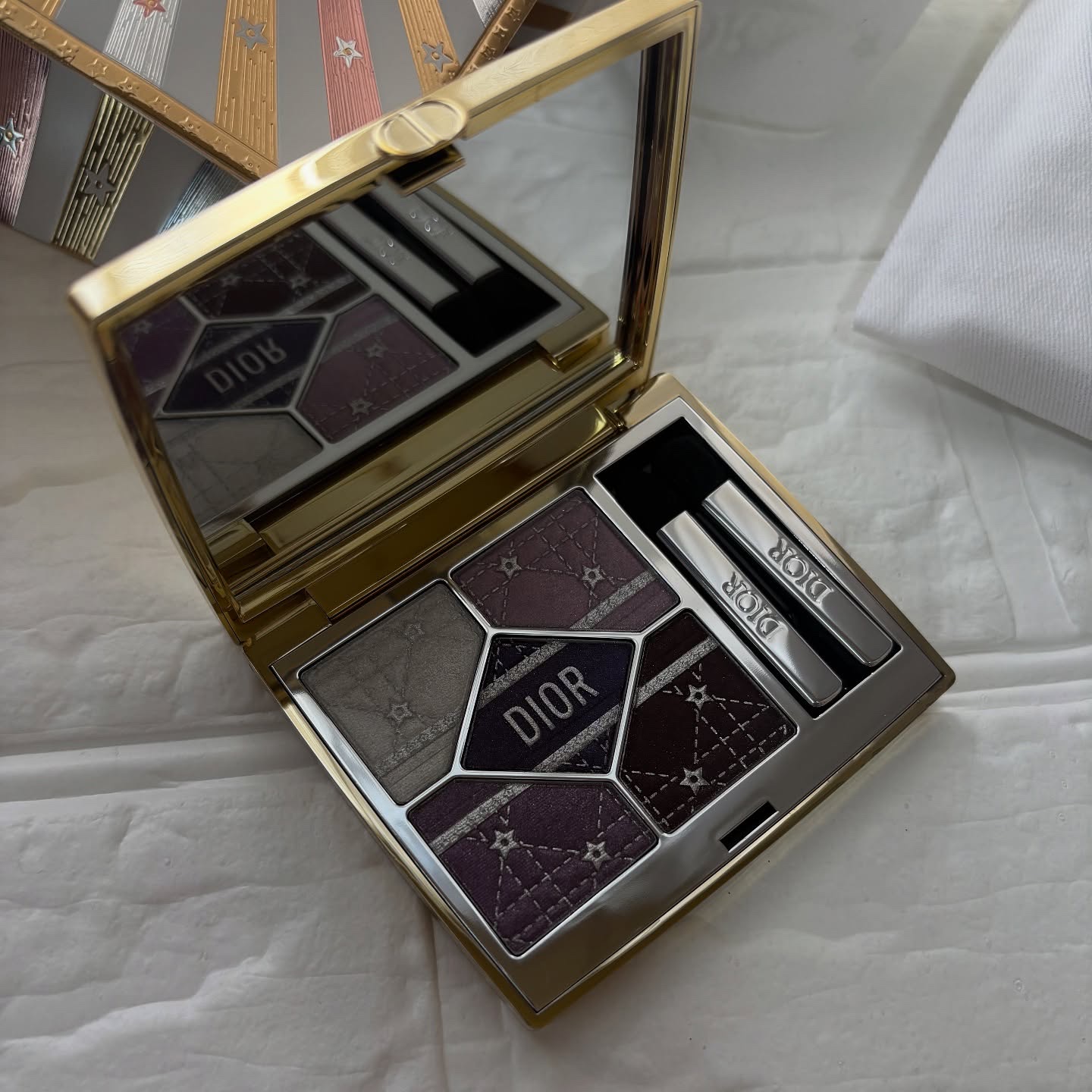 ディオールショウ サンク クルール（ホリデーコレクション 2025 限定品）/Dior/アイシャドウを使ったクチコミ（1枚目）