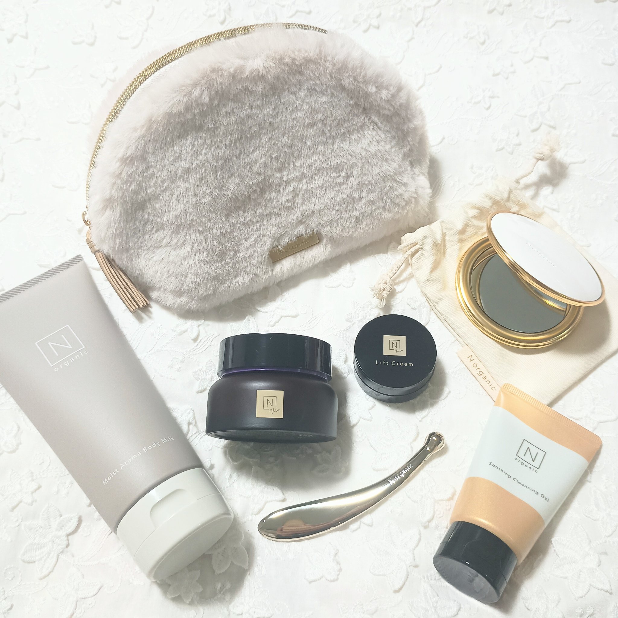 Ｎ organic N organic HOME モイスト アロマ ボディミルクのクチコミ「N organic 
🌟holiday 2025🌟
「全身ハリ艶プレミアムセット」

Nオーガ.....」（1枚目）