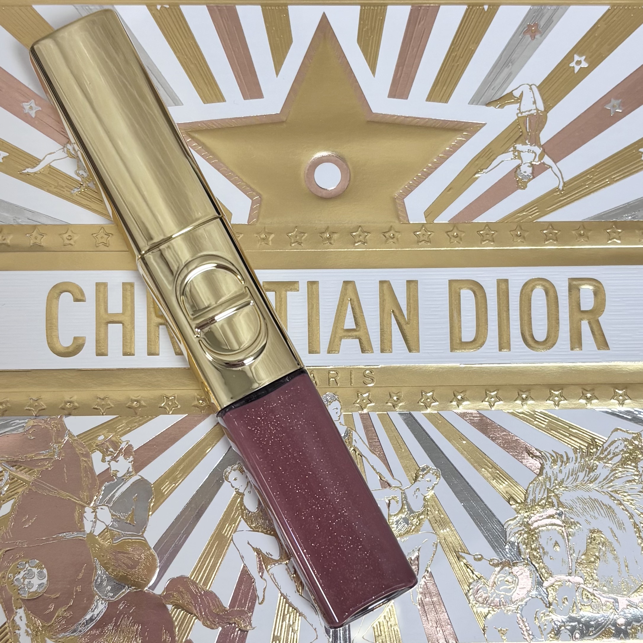 ルージュ ディオール シークイン リキッド デュオ（ホリデーコレクション 2025 限定品） 420 ピンク スター/Dior/口紅・グロス・リップライナー・リップケアを使ったクチコミ（2枚目）