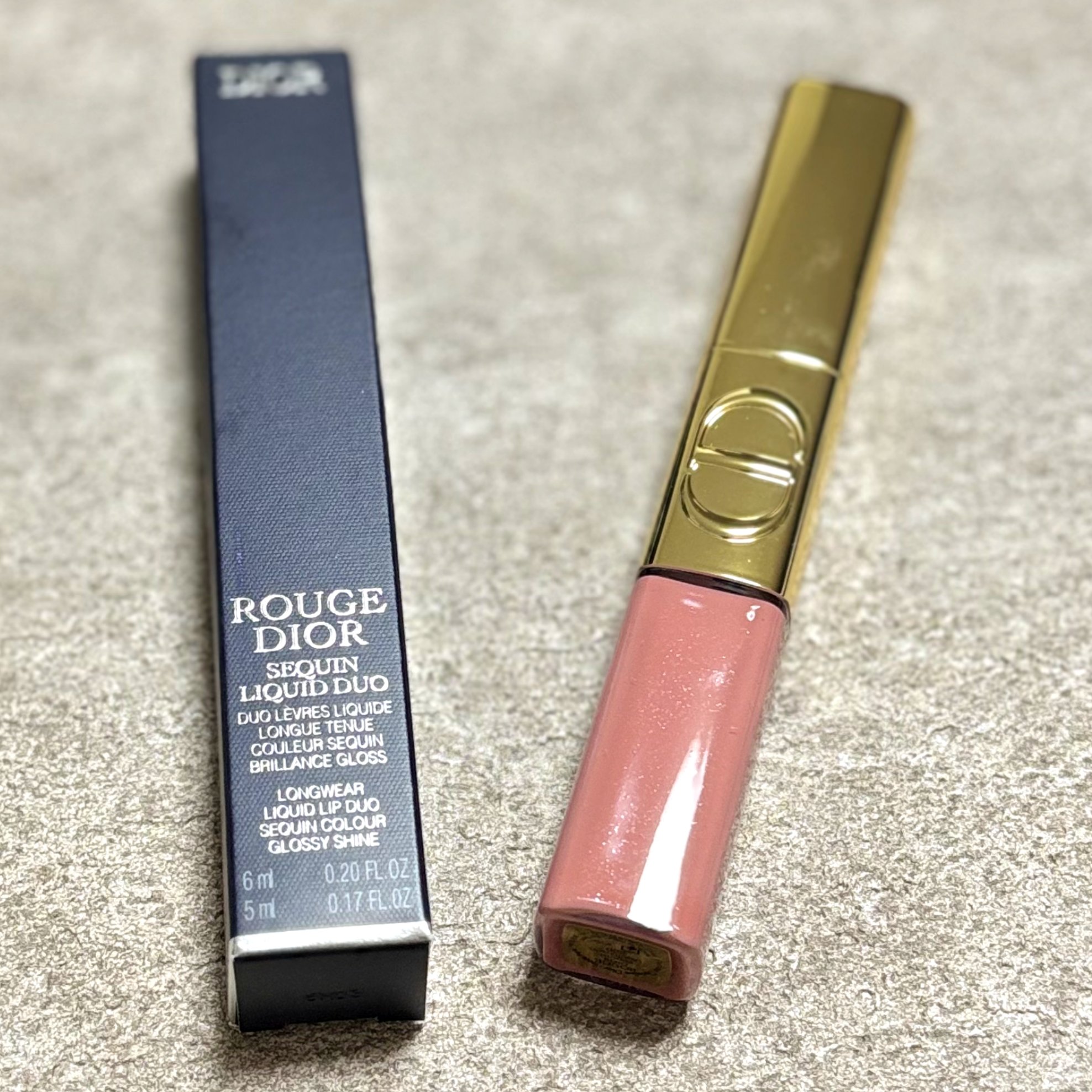 ルージュ ディオール シークイン リキッド デュオ（ホリデーコレクション 2025 限定品）/Dior/口紅・グロス・リップライナー・リップケアを使ったクチコミ（2枚目）