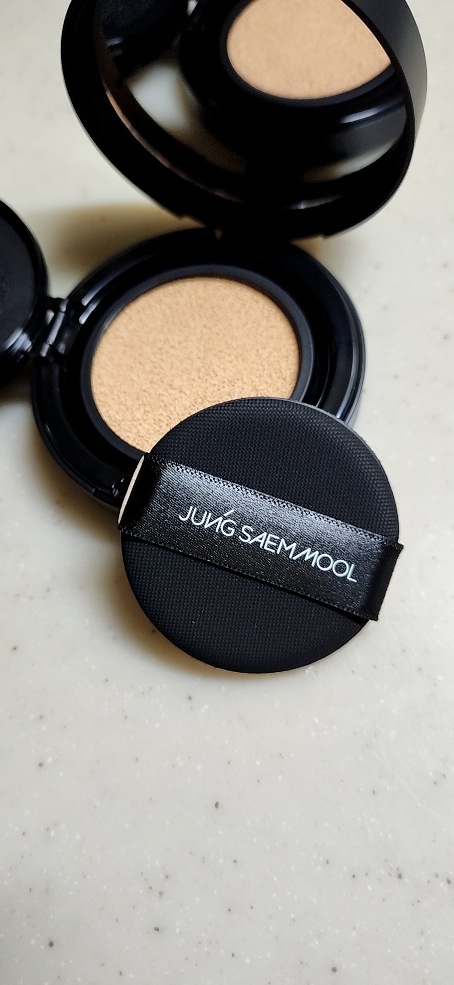 エッセンシャル スキン ヌーダー クッション/JUNG SAEM MOOL/クッションファンデーションを使ったクチコミ（1枚目）
