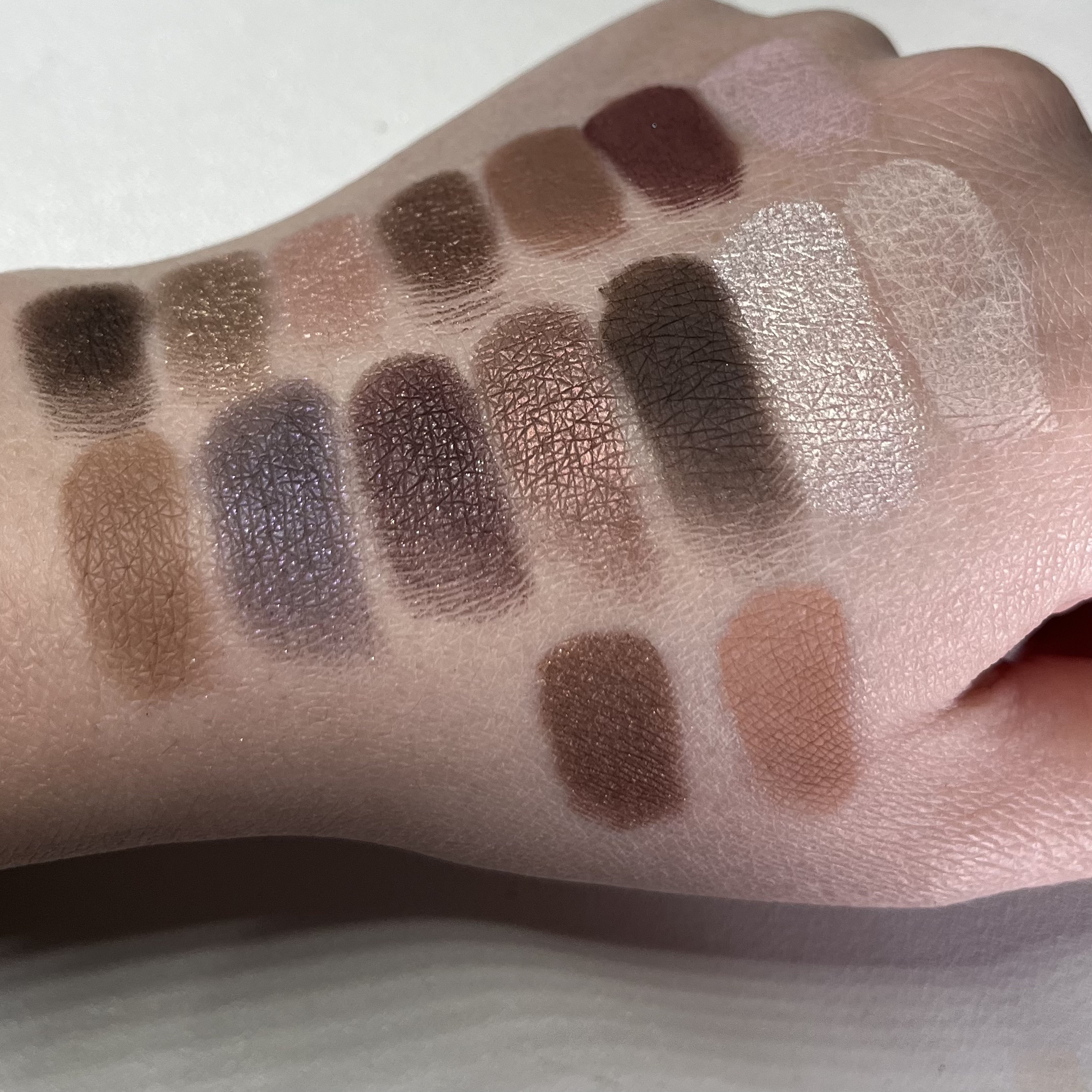 チョコレート バー アイシャドウ パレット/Too Faced/アイシャドウパレットを使ったクチコミ（2枚目）