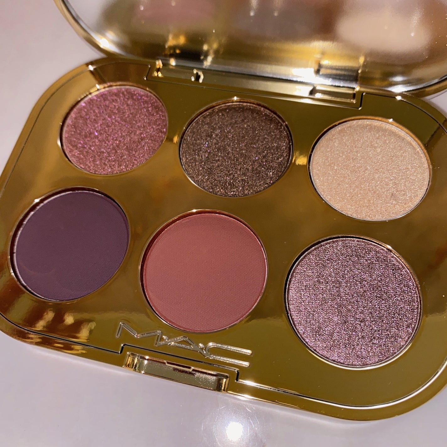 トレジャー アイシャドウ パレット ×6/M・A・C/アイシャドウパレットを使ったクチコミ(4枚目)