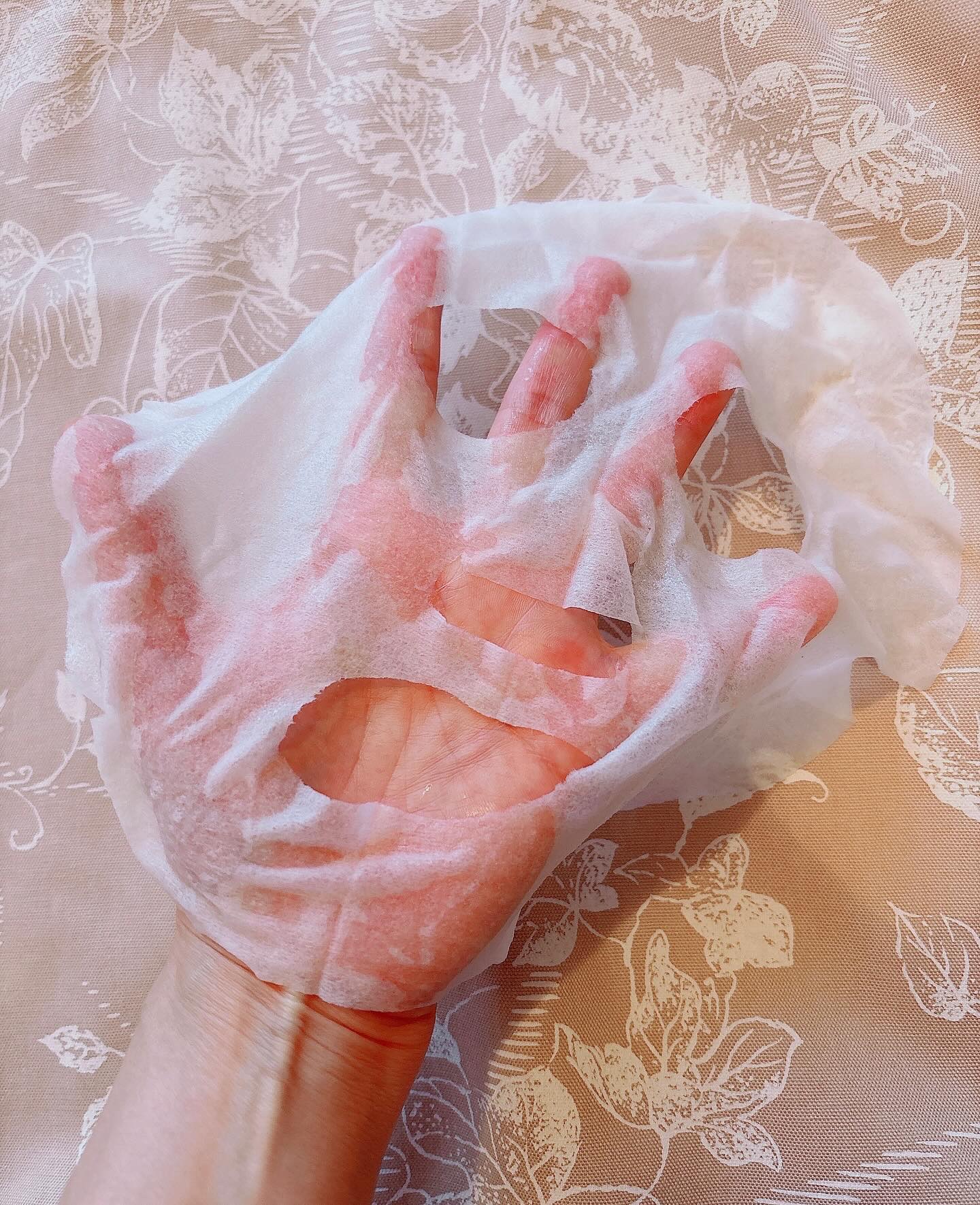 VCチャージ  ホワイトマスク/PERFECT ONE  FOCUS/シートマスク・パックを使ったクチコミ（3枚目）