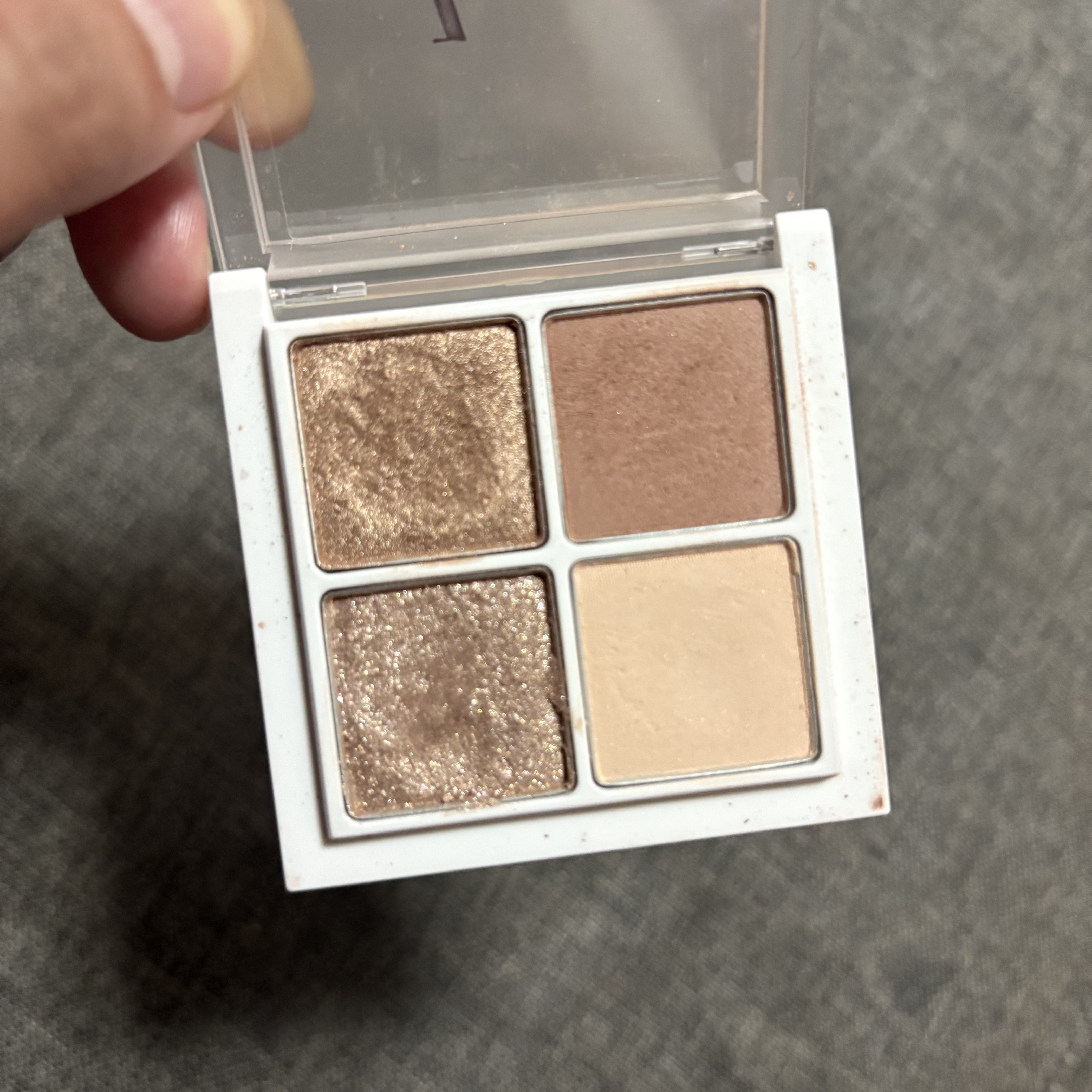 THE アイパレR/b idol/アイシャドウパレットを使ったクチコミ（2枚目）