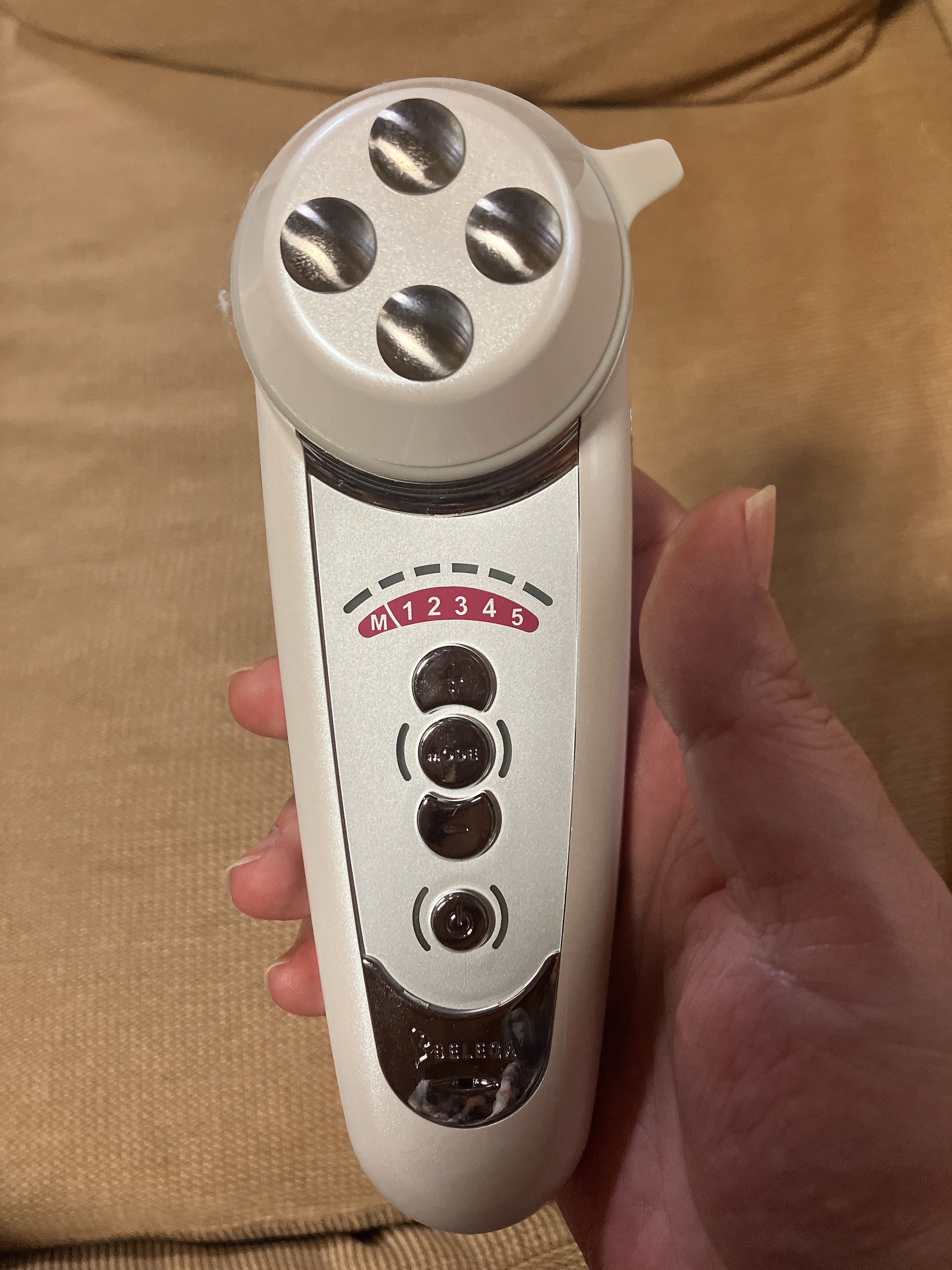 CELL CURE 4Tプラス/BELEGA/美顔器・マッサージを使ったクチコミ（2枚目）