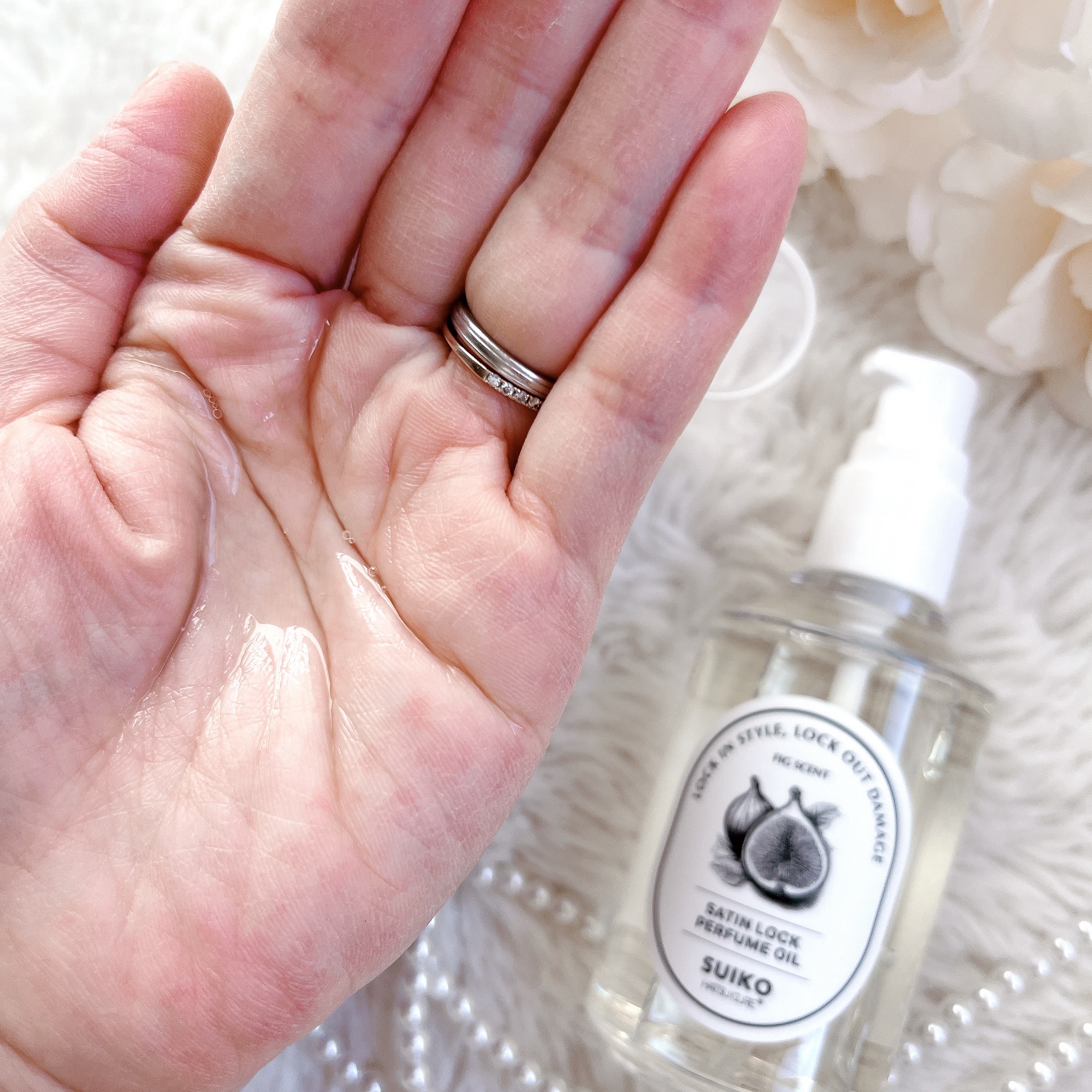 SUIKO パフュームオイル〈ヘアオイル〉/SUIKO HATSUCURE/ヘアオイルを使ったクチコミ（3枚目）