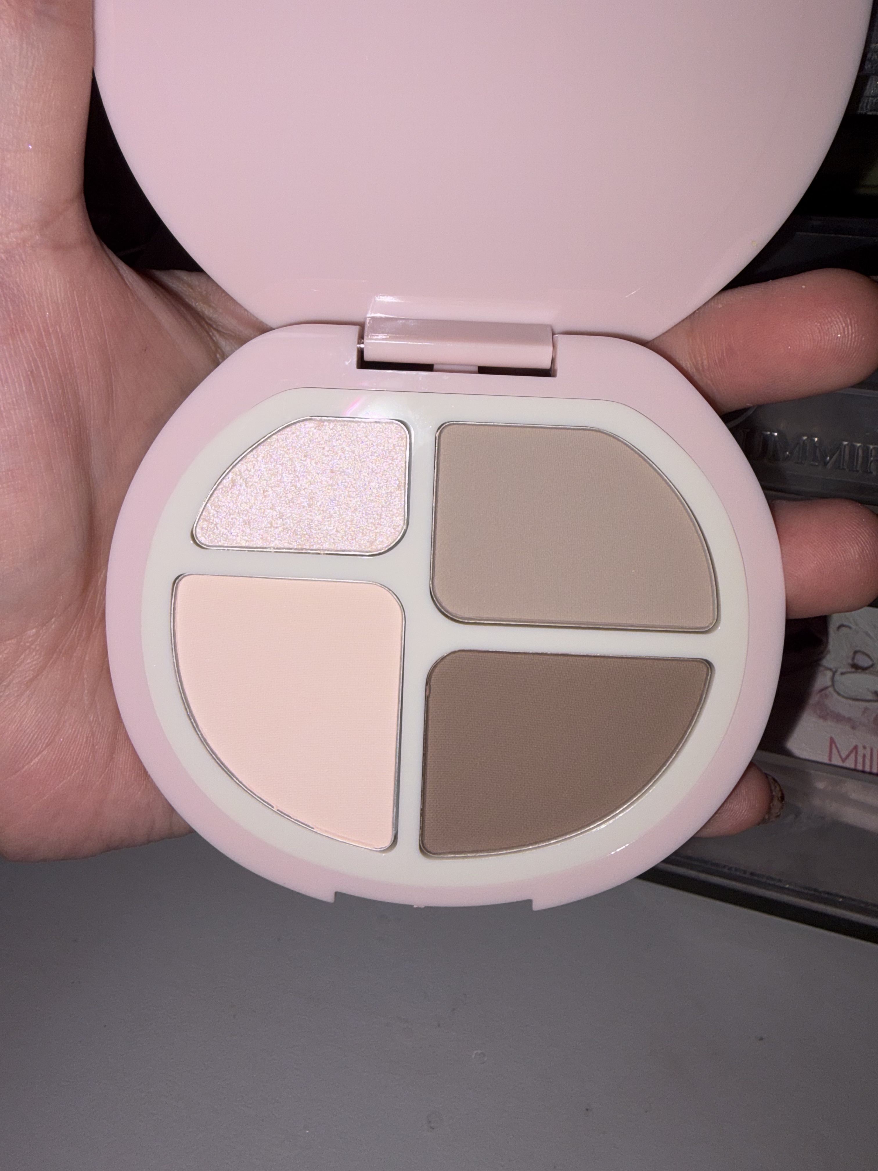 SHEGLAM ハイライトコントゥアパレット