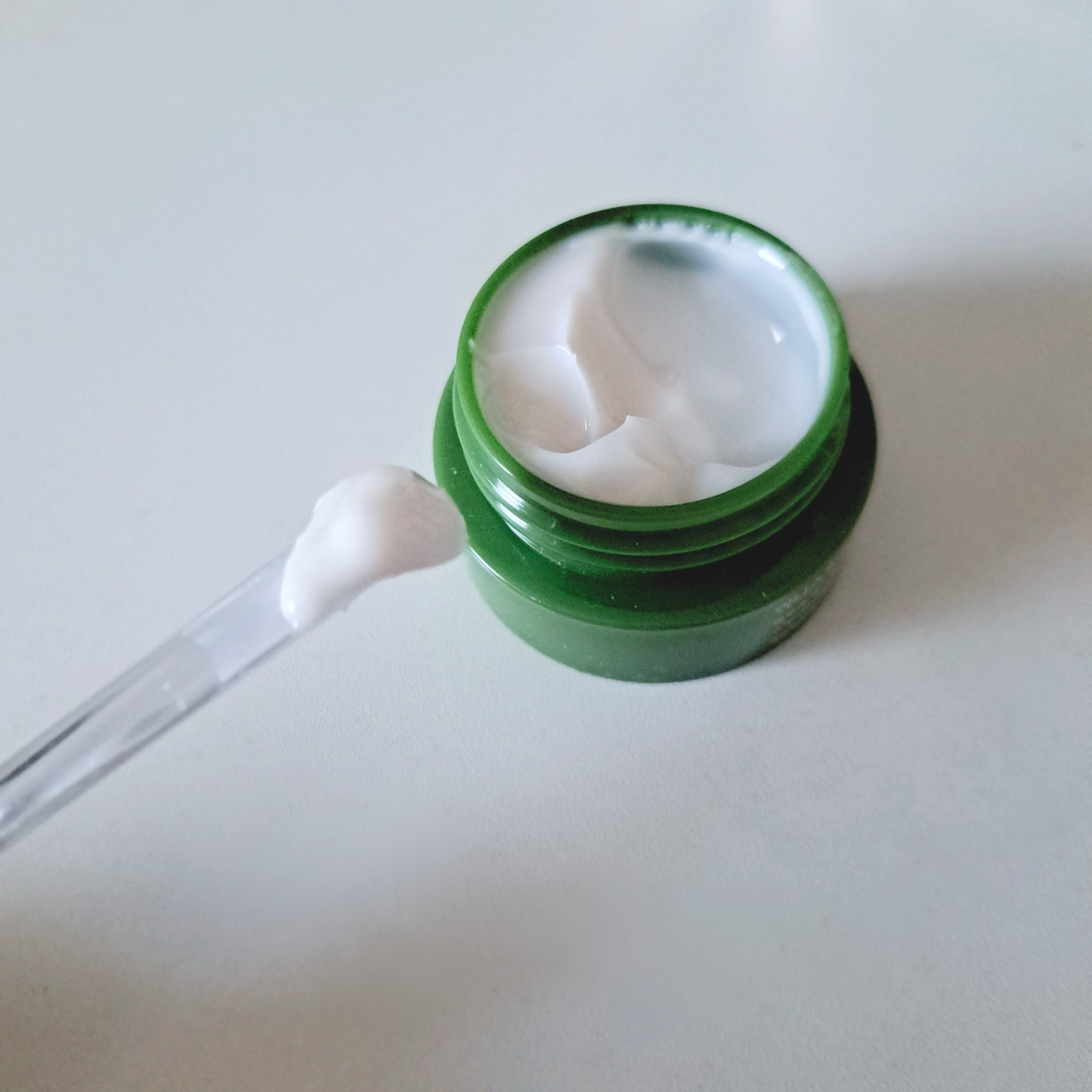 グリーンティーシード クリーム/innisfree/フェイスクリームを使ったクチコミ（2枚目）