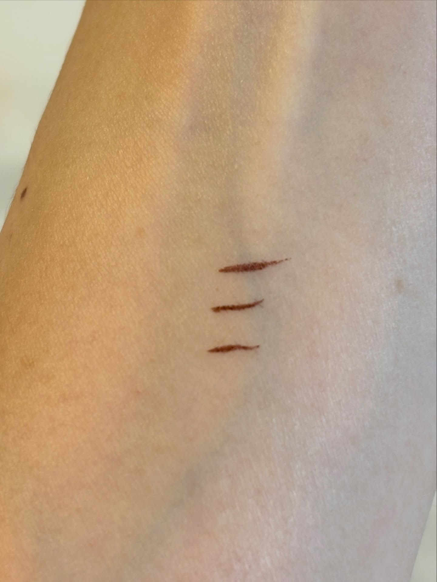 3650 下まつげライナー ピンクグレージュ/3650/リキッドアイライナーを使ったクチコミ（2枚目）