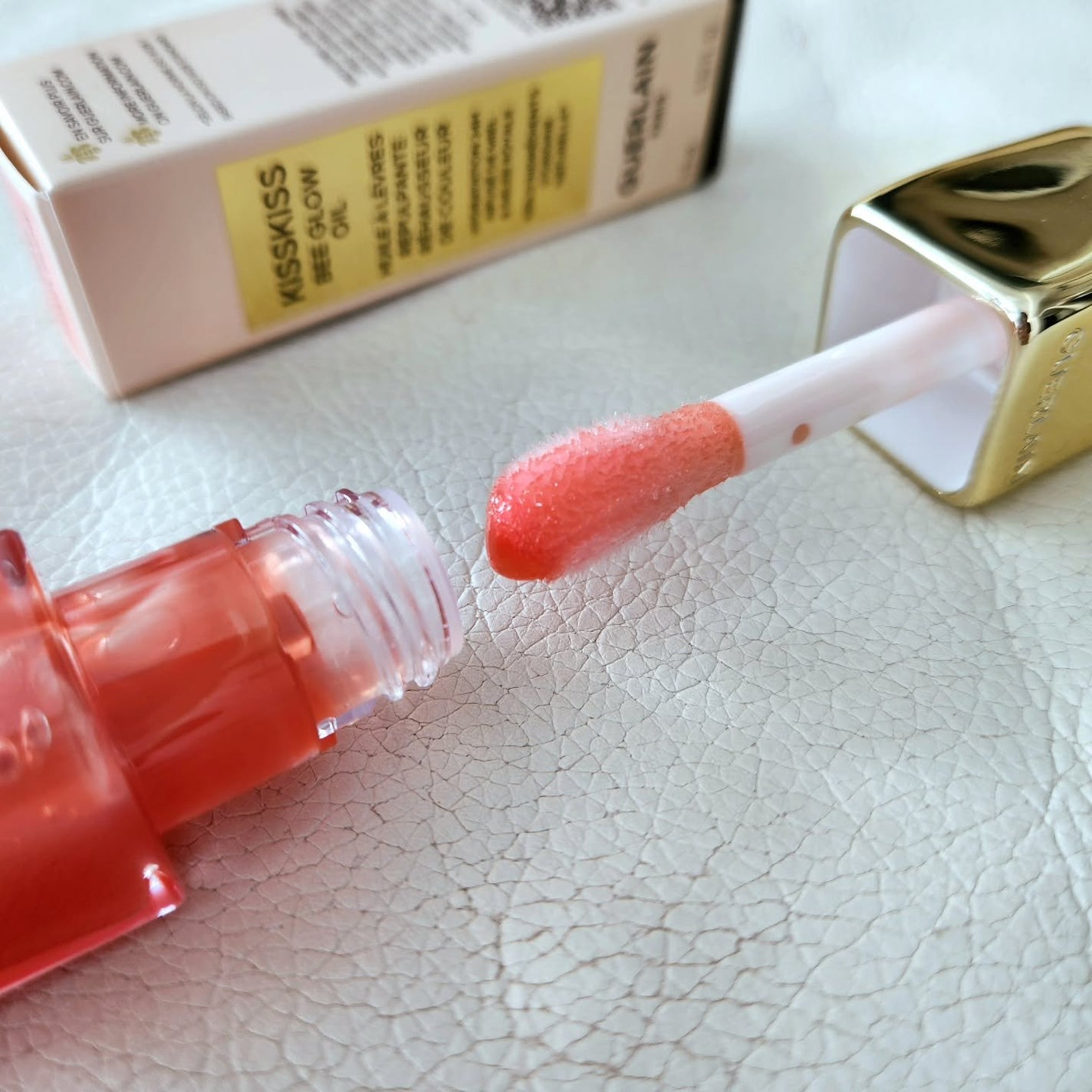 キスキス ビー グロウ オイル/GUERLAIN/リップグロスを使ったクチコミ(3枚目)