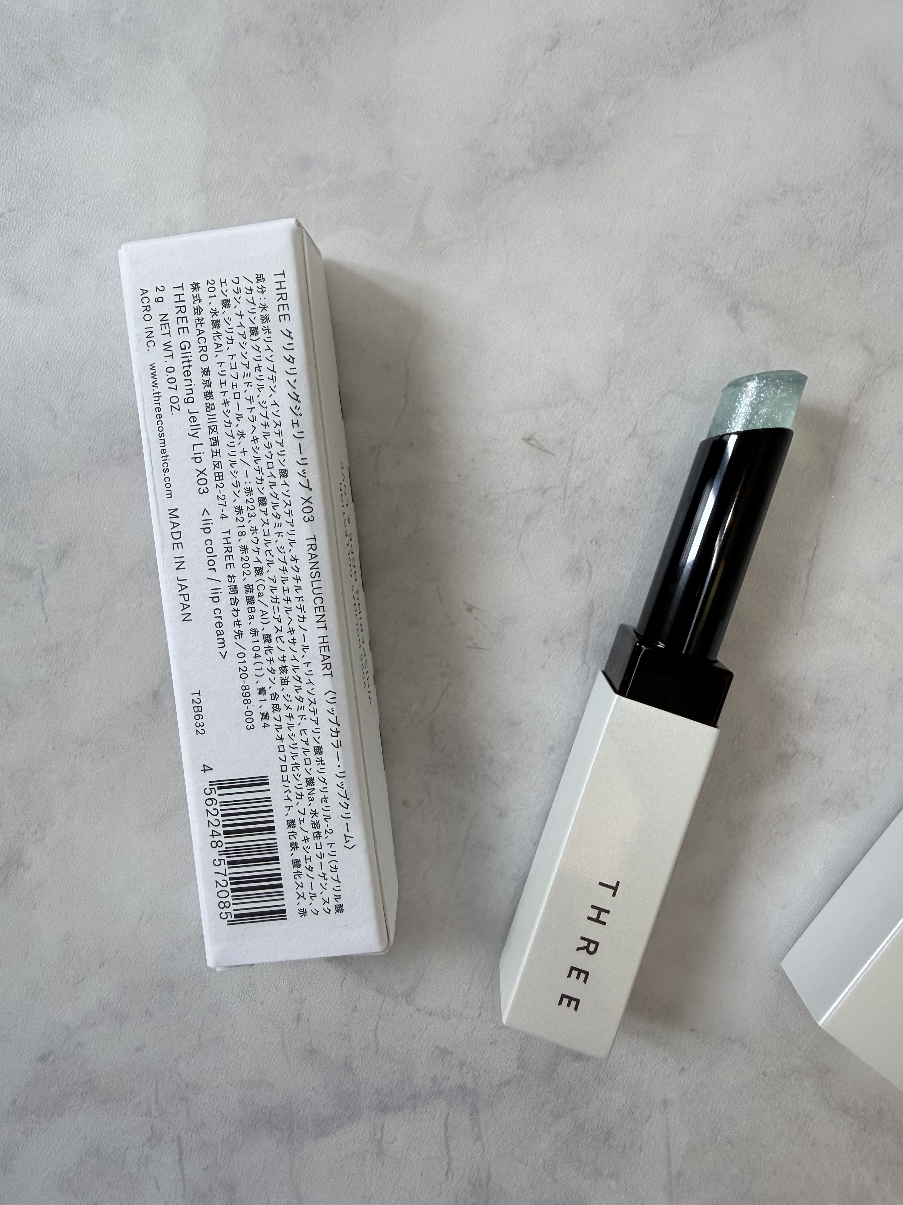 グリタリングジェリーリップ/THREE/リップティントを使ったクチコミ（2枚目）