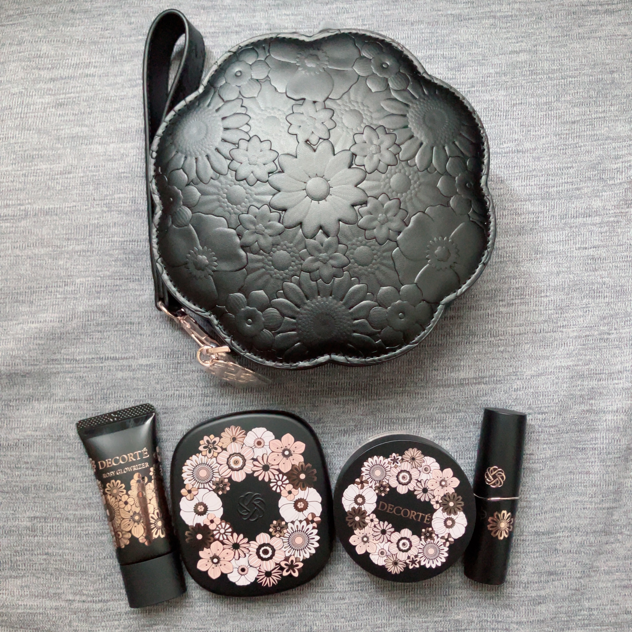 エターナル ブルーム コレクション/DECORTÉ/メイクアップキットを使ったクチコミ（1枚目）