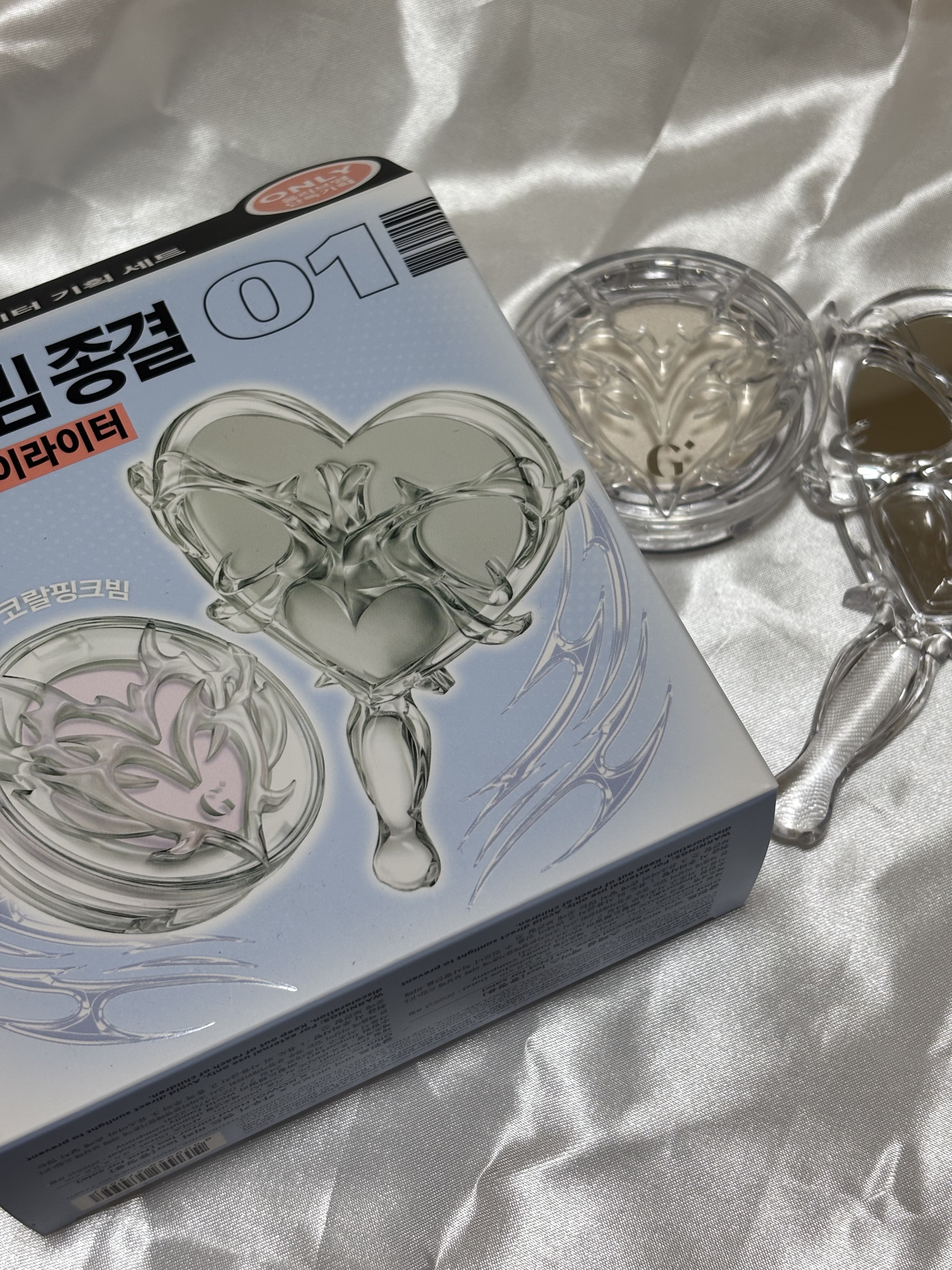 Too Shiny Highlighter/Glint/パウダーハイライトを使ったクチコミ（2枚目）