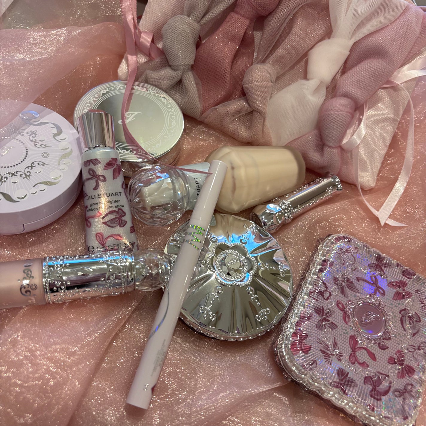 ピュアエッセンス クッションコンパクト/JILL STUART/クッションファンデーションを使ったクチコミ(6枚目)