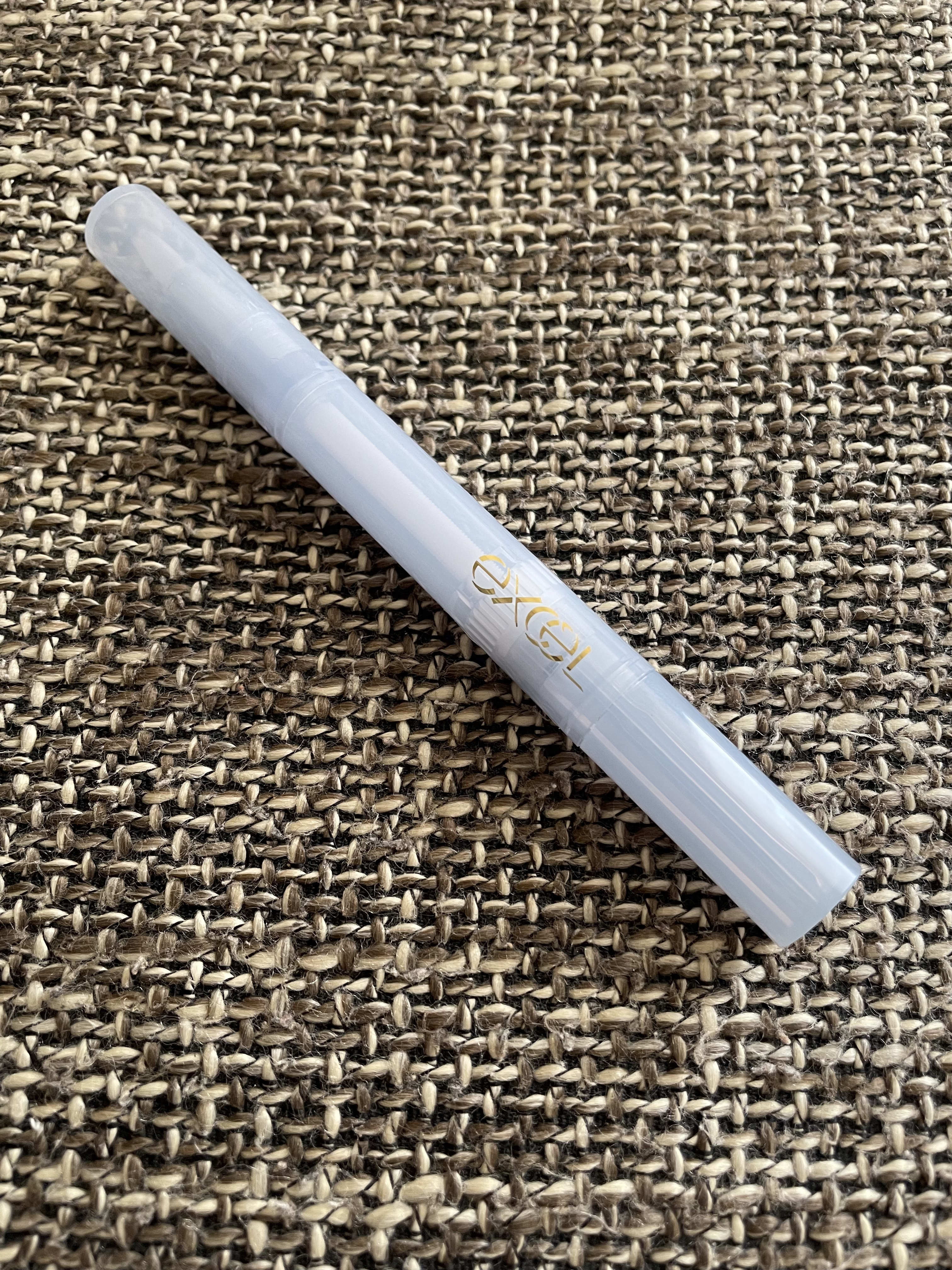 エッセンスネイルオイル/excel/ネイルオイル・トリートメントを使ったクチコミ（1枚目）