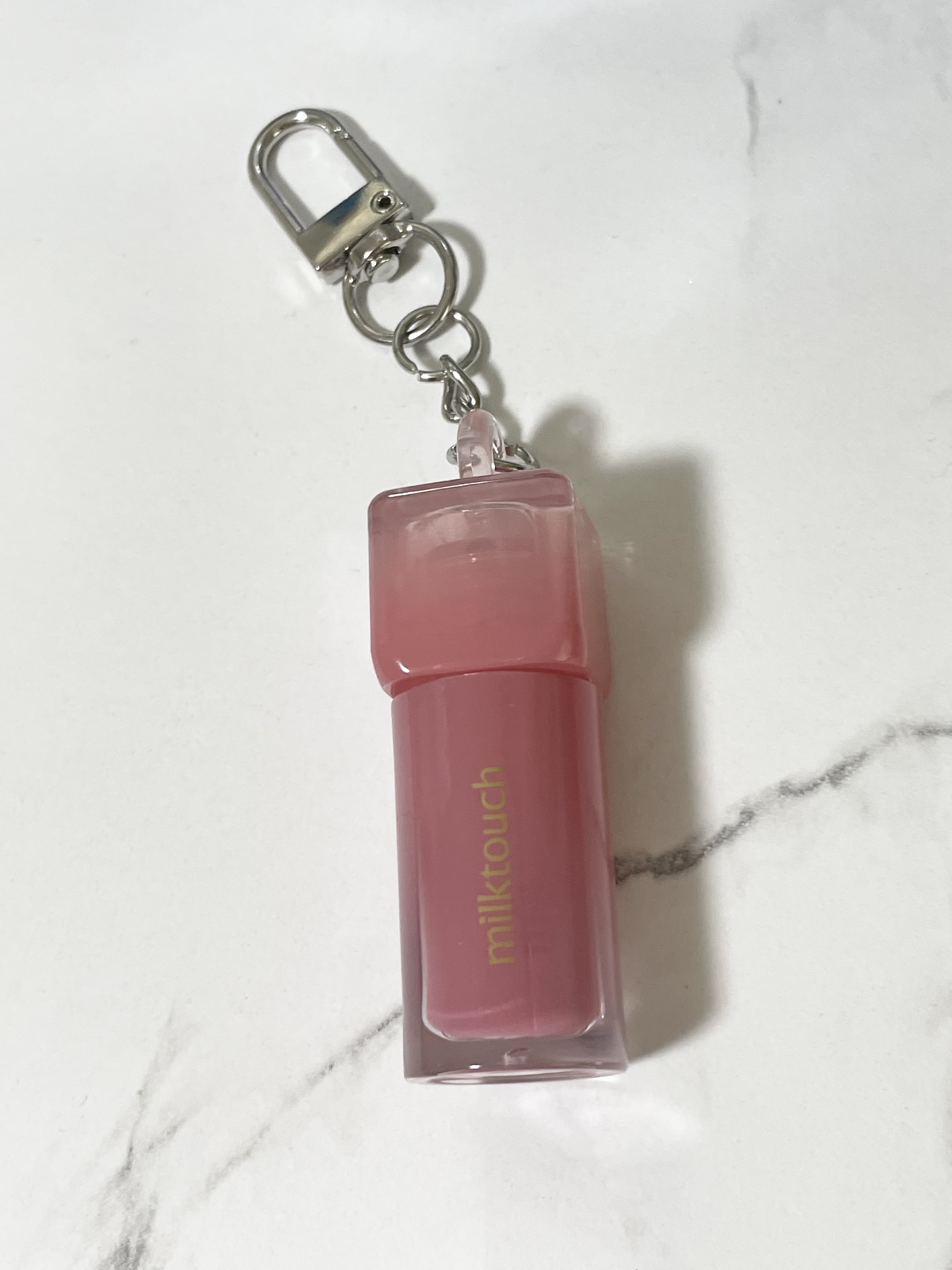 デューステインシアーリップグロス 02 バブリーピンク/Milk Touch/リップグロスを使ったクチコミ（1枚目）