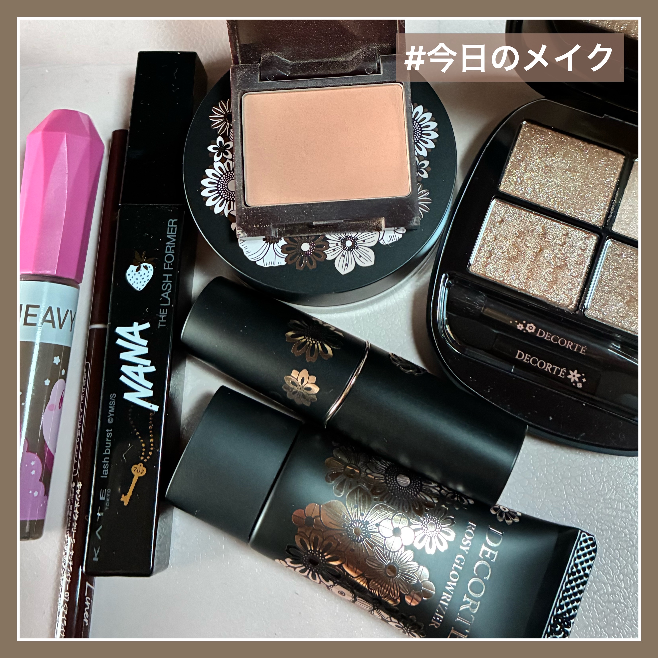 ヘビーローテーション カラーリングアイブロウEX 08 アッシュグレー（星のカービィ）/ヘビーローテーション/眉マスカラを使ったクチコミ（1枚目）