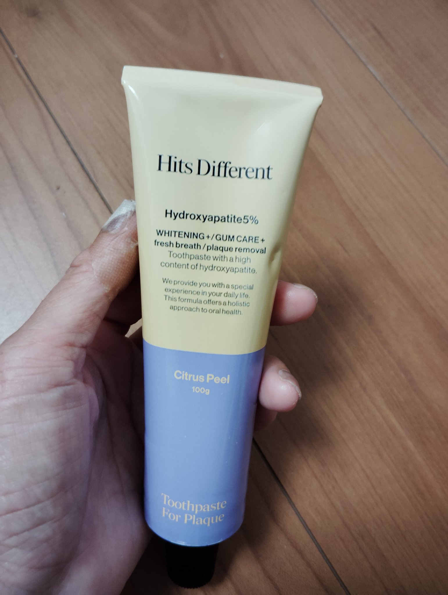 ヒッツディファレント　トゥースペースト　フォー　プラーク/Hits Different/歯磨き粉を使ったクチコミ（2枚目）