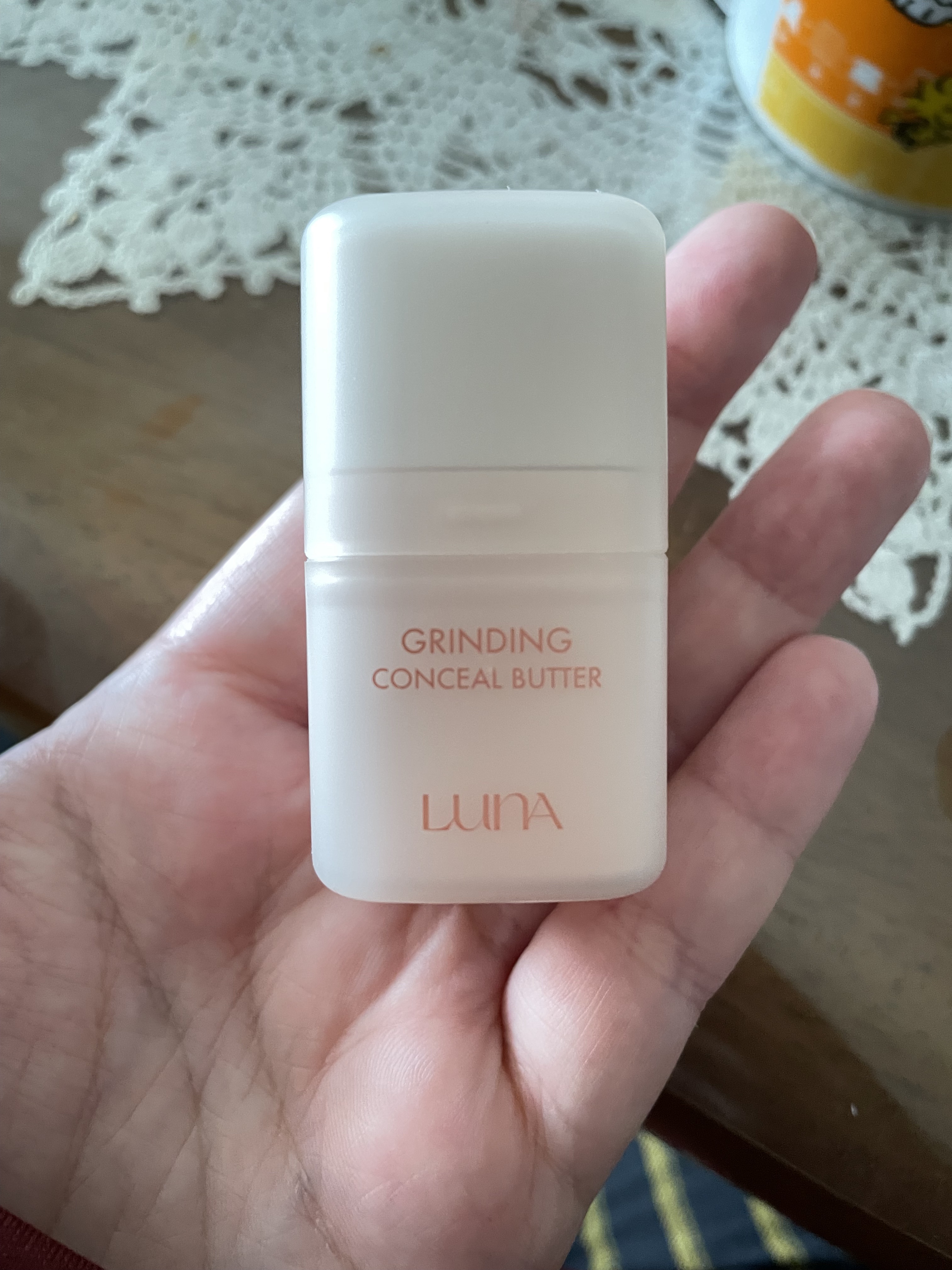 グラインディングコンシールバター 02 アイボリー/LUNA/クリームコンシーラーを使ったクチコミ（2枚目）