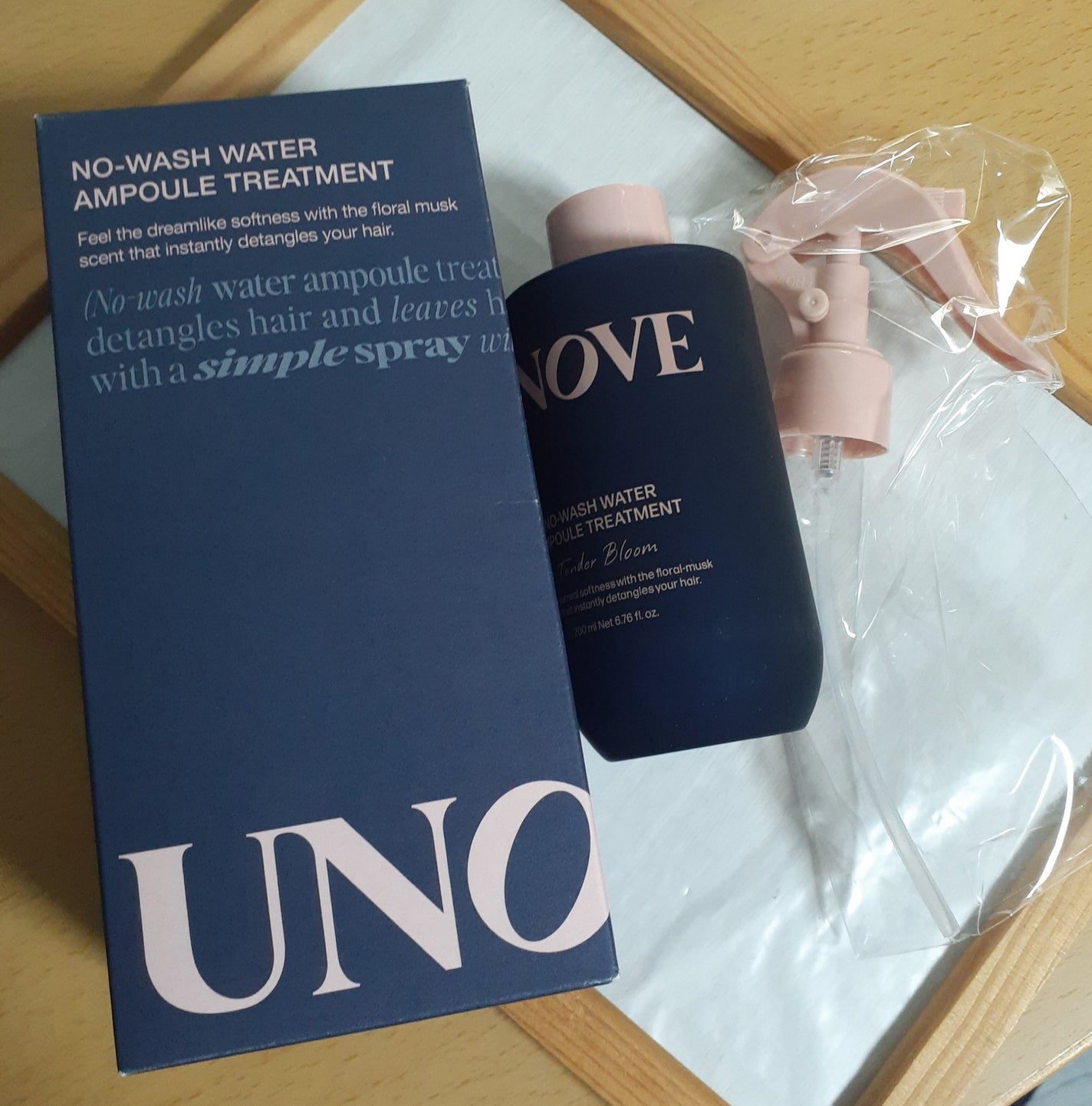 sayaka on LIPS 「UNOVE(アノブ)ノーウォッシュウォーターアンプルトリートメ..」(1枚目)