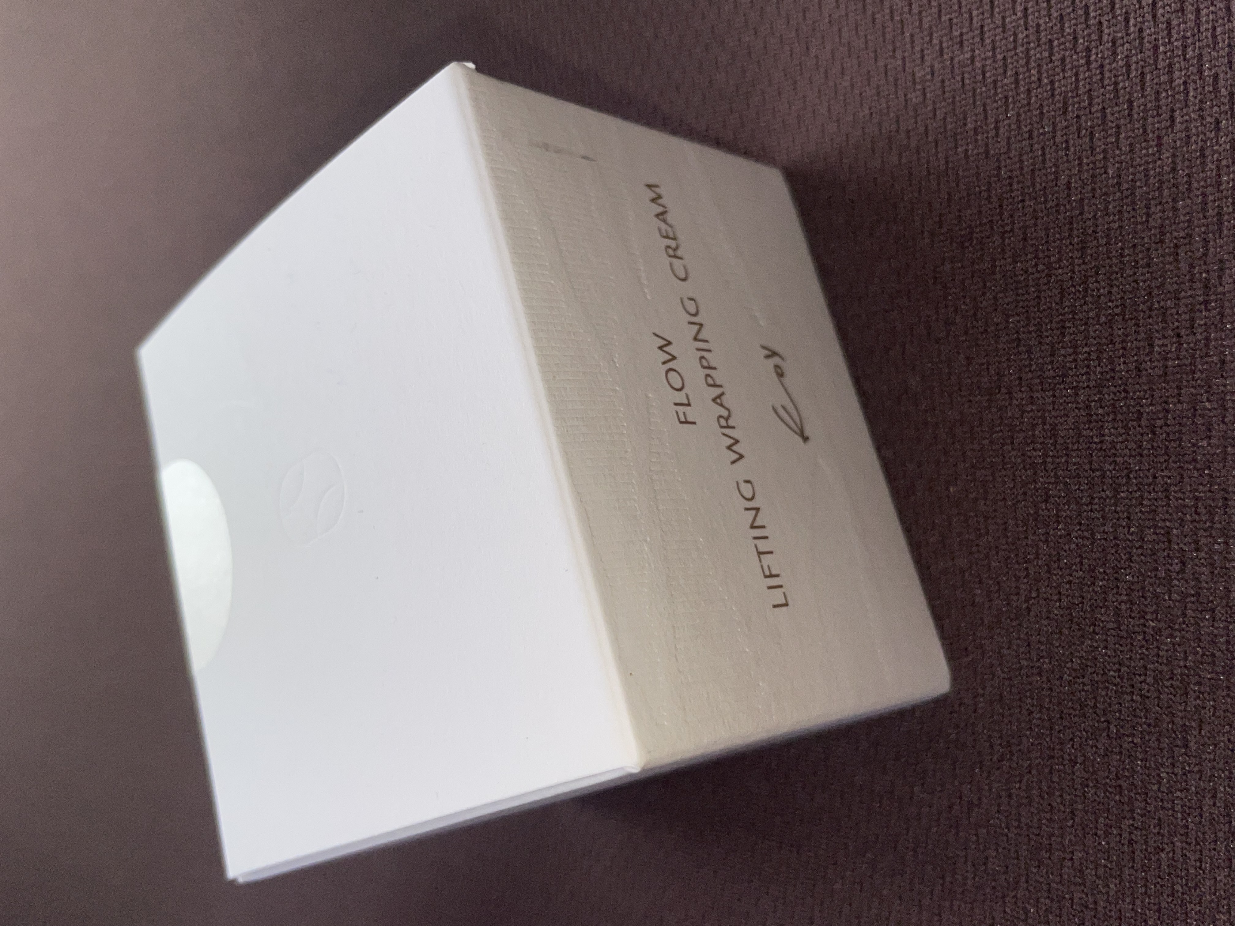 フローリフティングラッピングクリーム/koy/フェイスクリームを使ったクチコミ（1枚目）