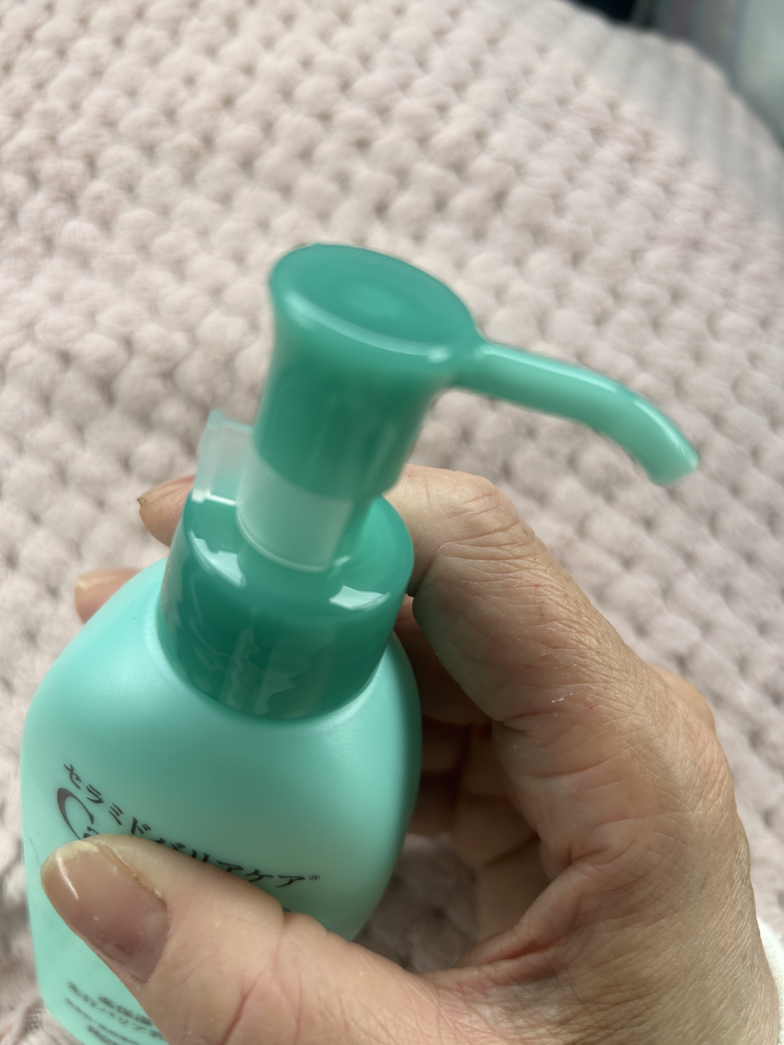 ケアセラAP 高保湿先行バリア乳液/ケアセラ/乳液を使ったクチコミ（2枚目）