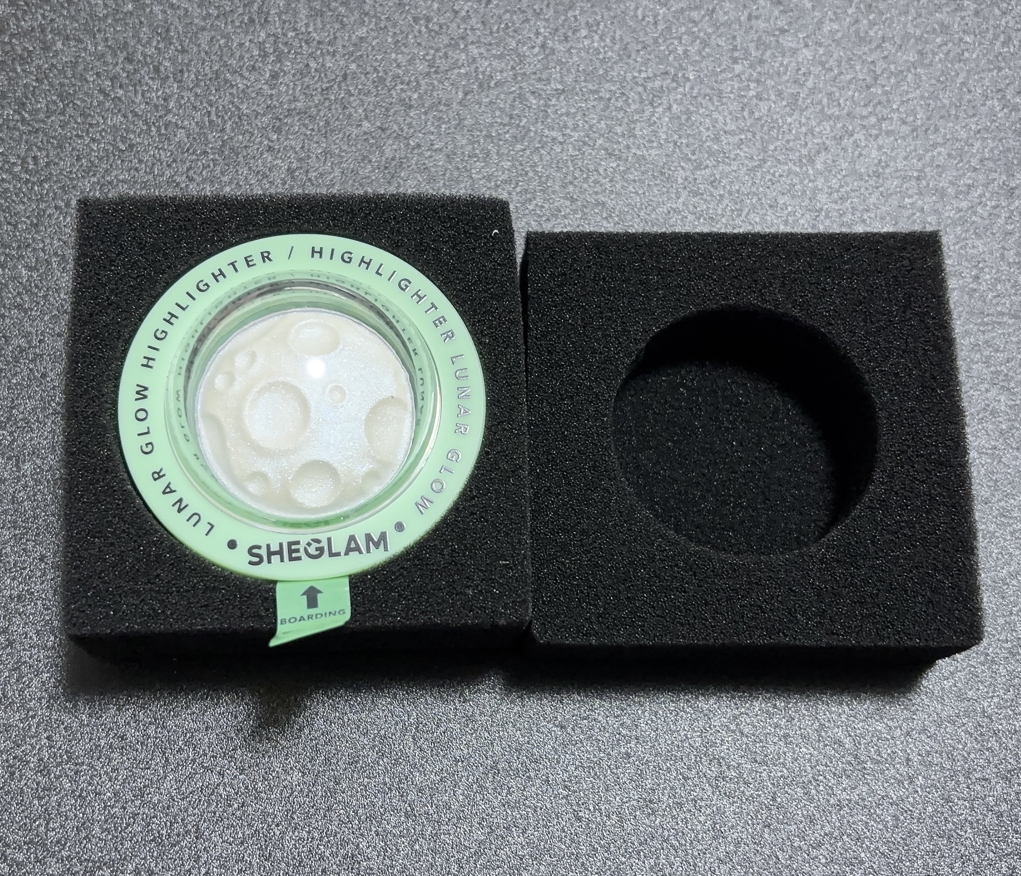 ルナグロウ ハイライター/SHEGLAM/パウダーハイライトを使ったクチコミ（3枚目）