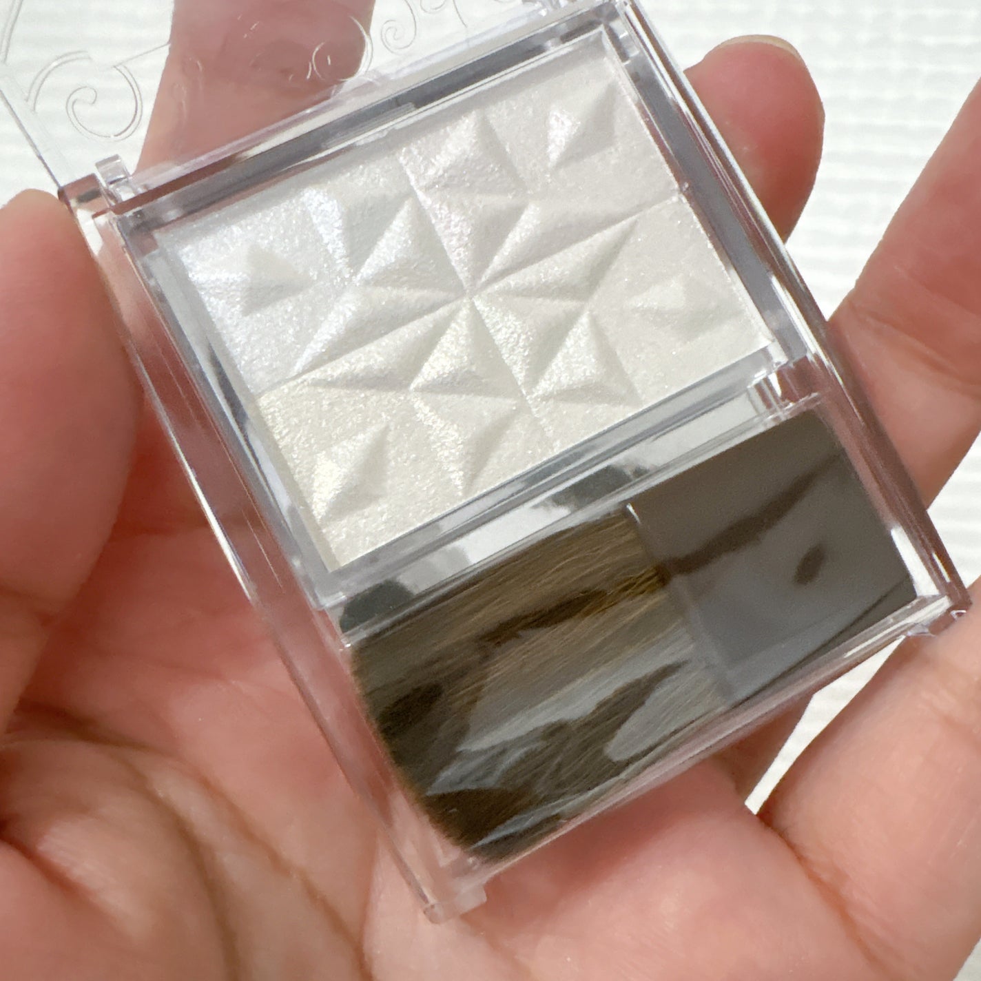 パールグロウハイライト SP3/CEZANNE/ハイライトを使ったクチコミ(2枚目)