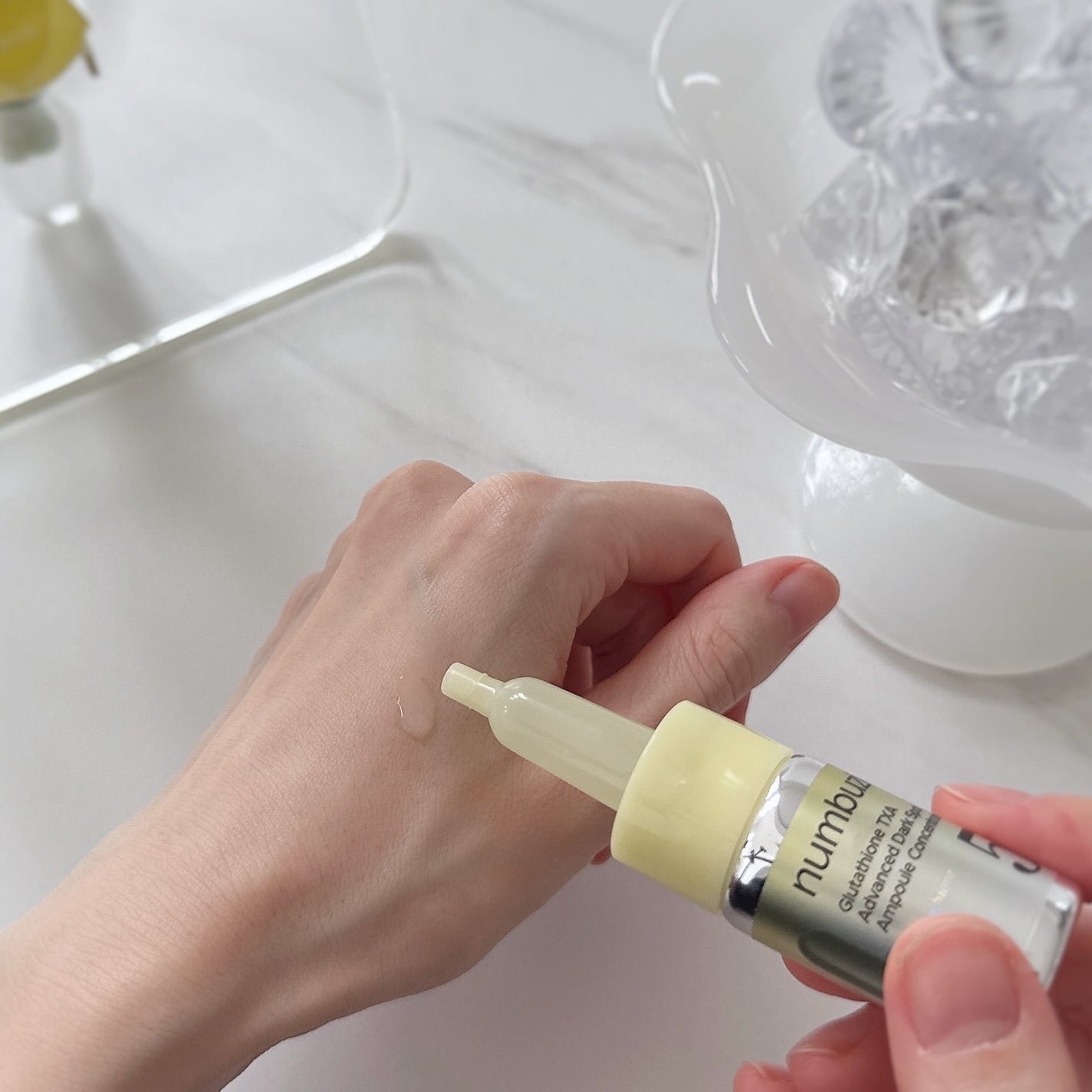 5番 白玉グルタチオン100×TXA10集中トーニング美容液/numbuzin/美容液を使ったクチコミ(3枚目)