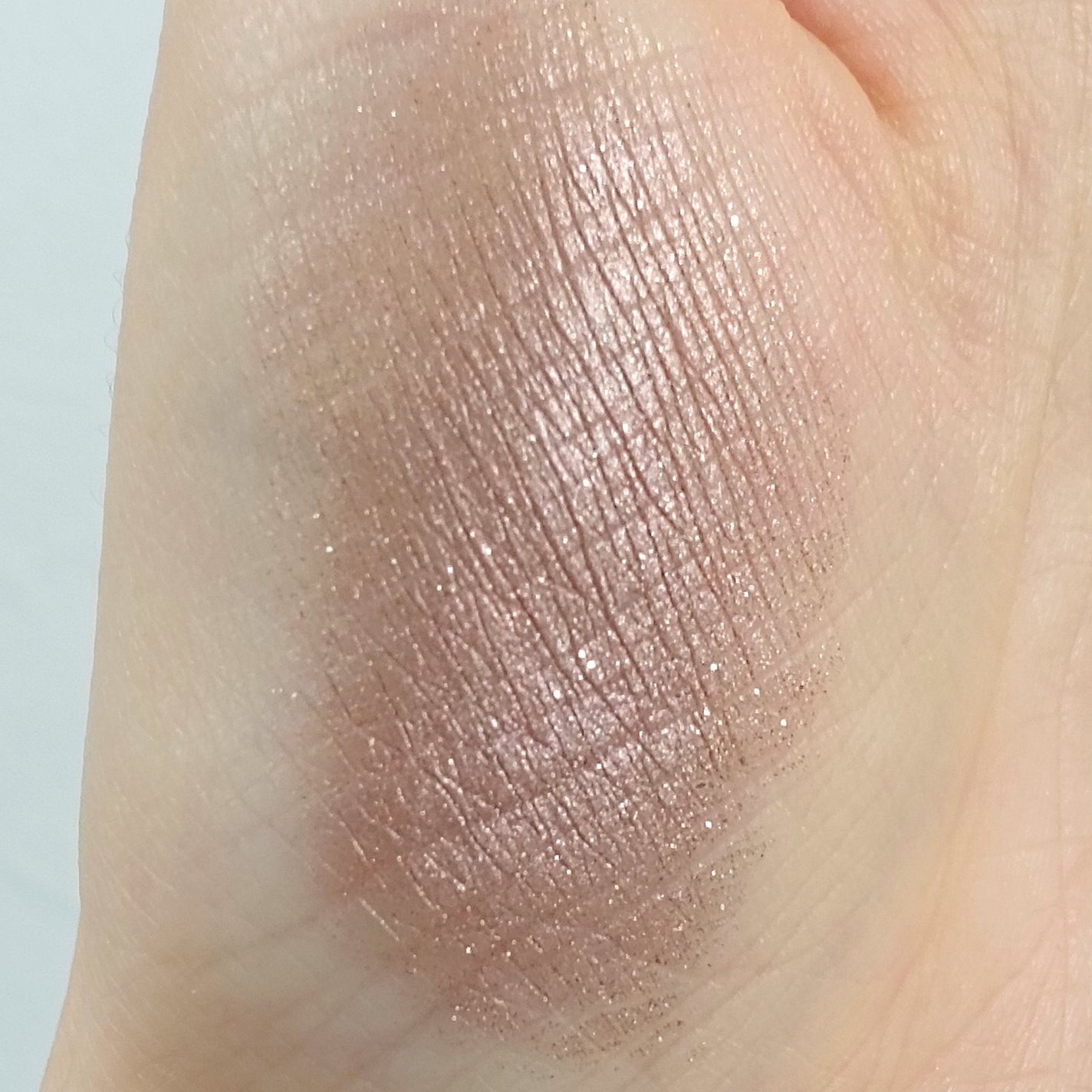 シングルカラーアイシャドウ/CEZANNE/単色アイシャドウを使ったクチコミ(3枚目)