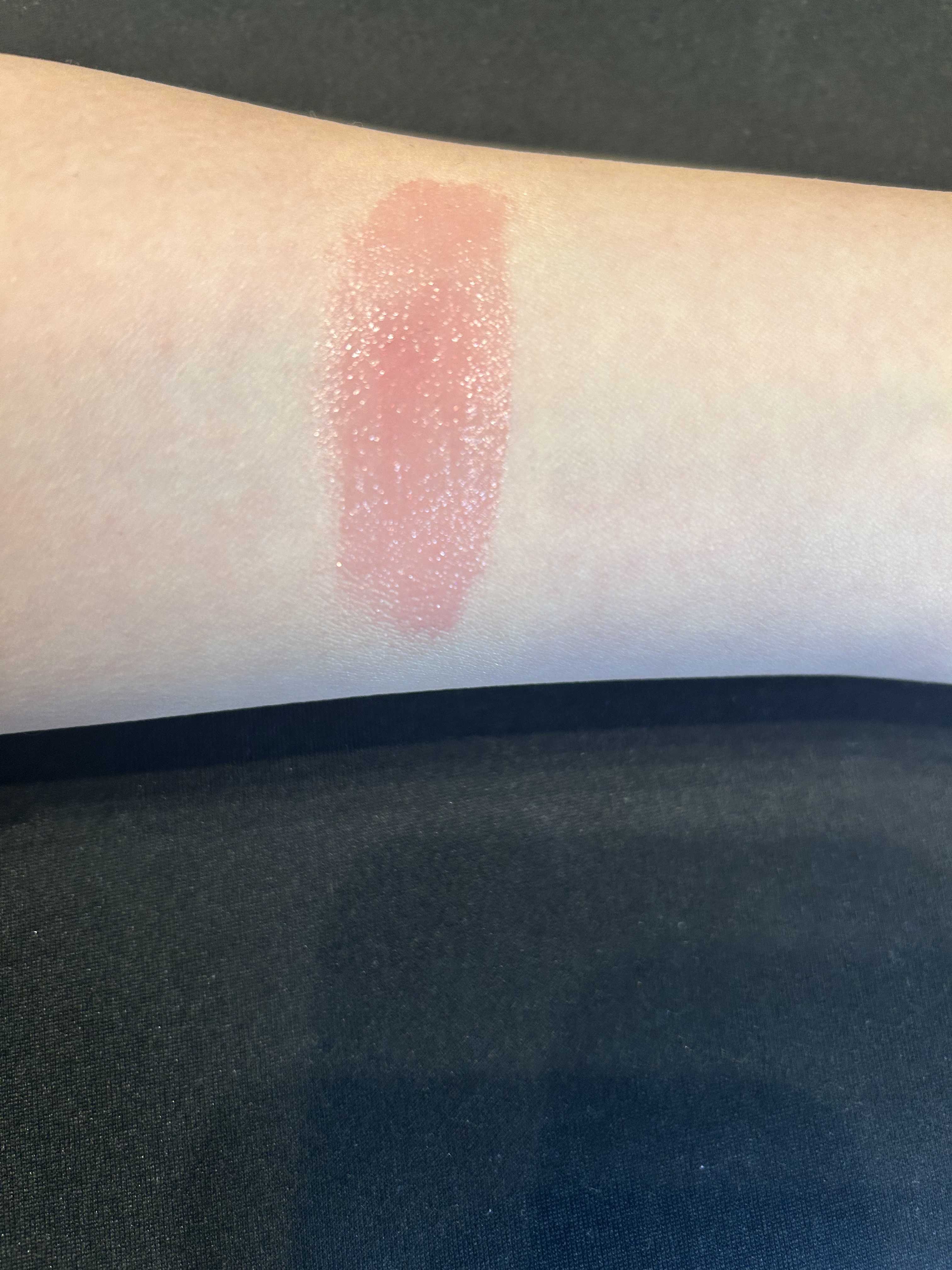 デュイジェルマキシグロス/wakemake/リップグロスを使ったクチコミ（2枚目）