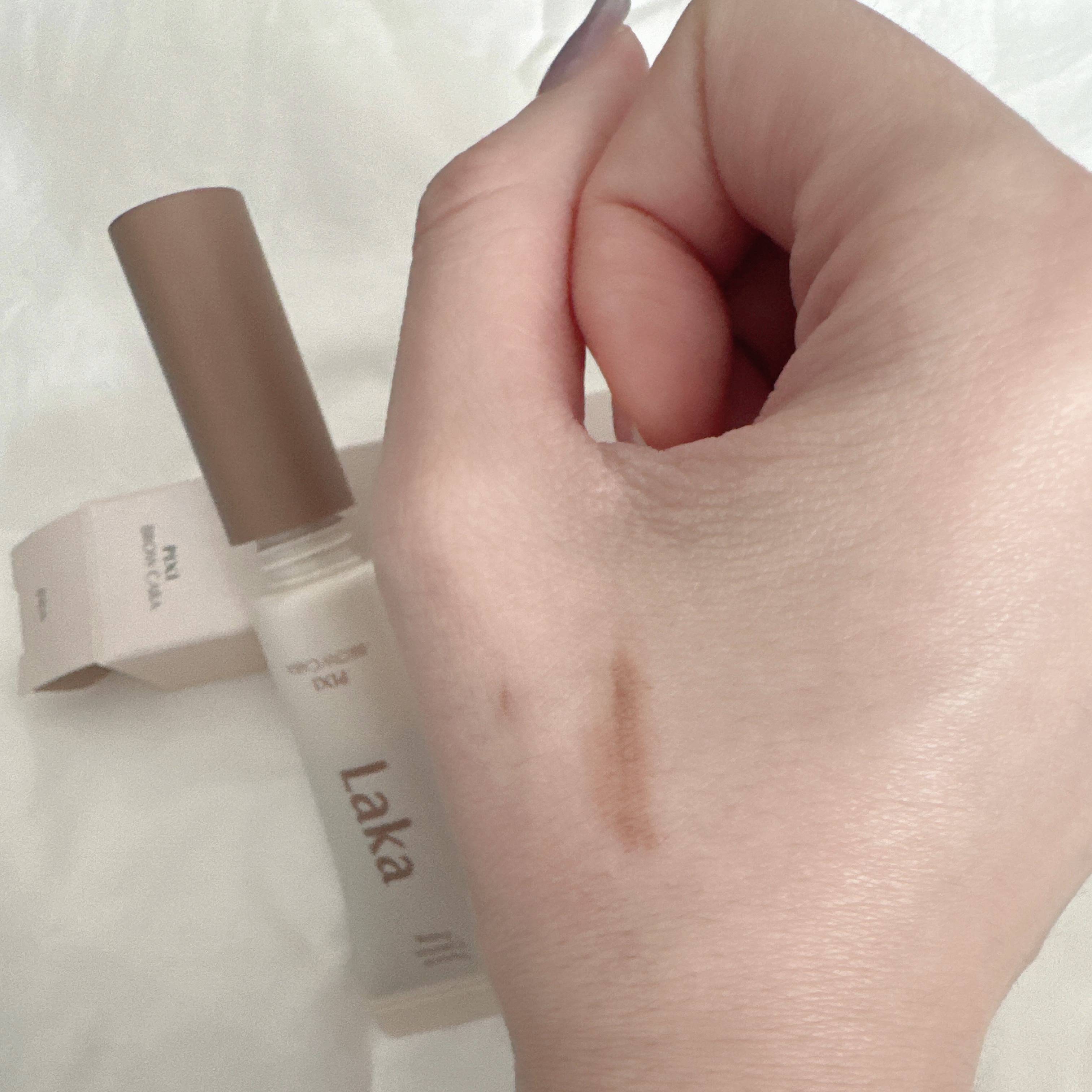 ラカ ピクシーブロウカラ/Laka/眉マスカラを使ったクチコミ（3枚目）