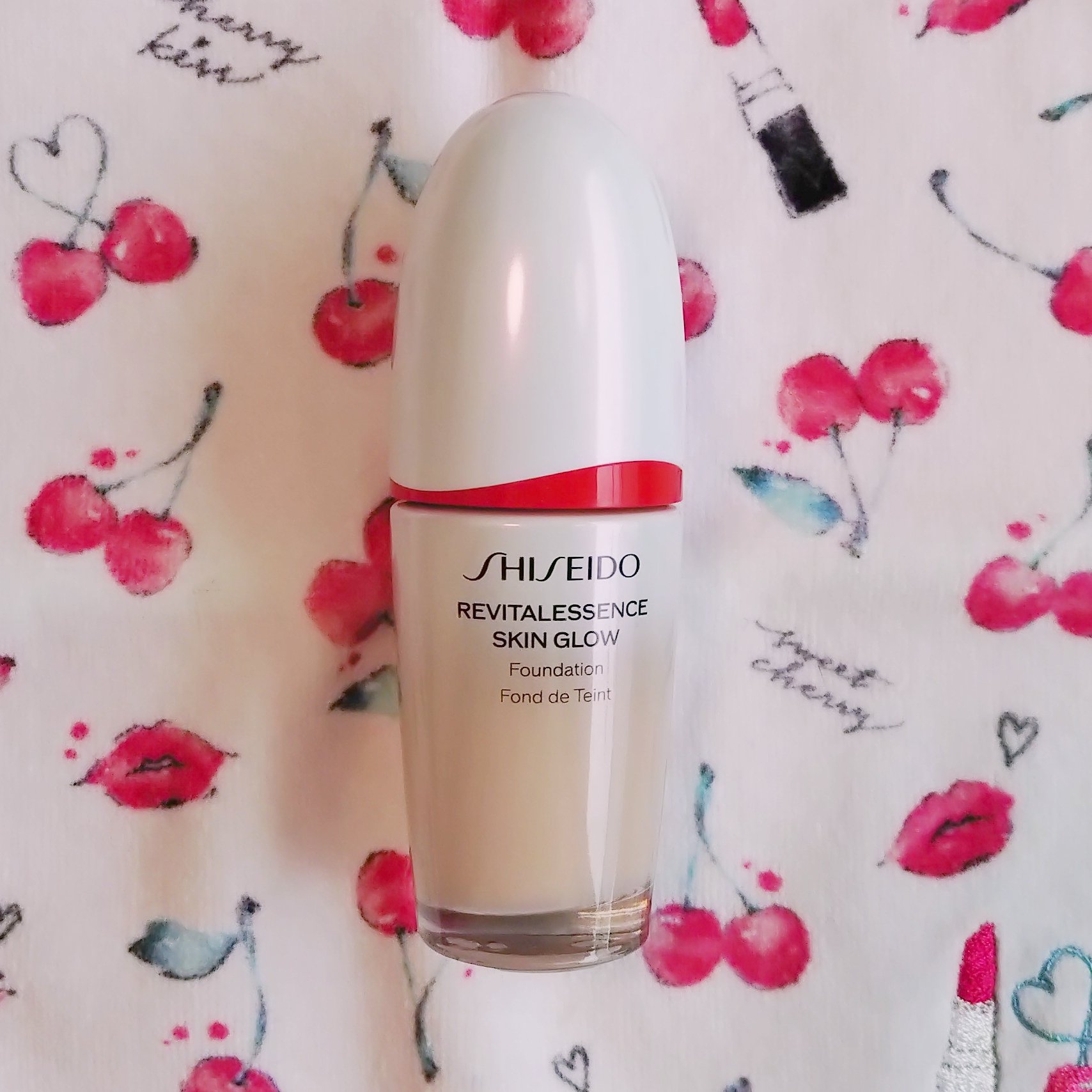 SHISEIDO
エッセンス スキングロウ ファンデーション
140　Porcelain

今年に入ってから肌が安定しなくて🥲不調です。
だからファンデーションも、肌への優しさ重視で色々試したりサンプル頂いたりしたのですが、肌の調子が良か
