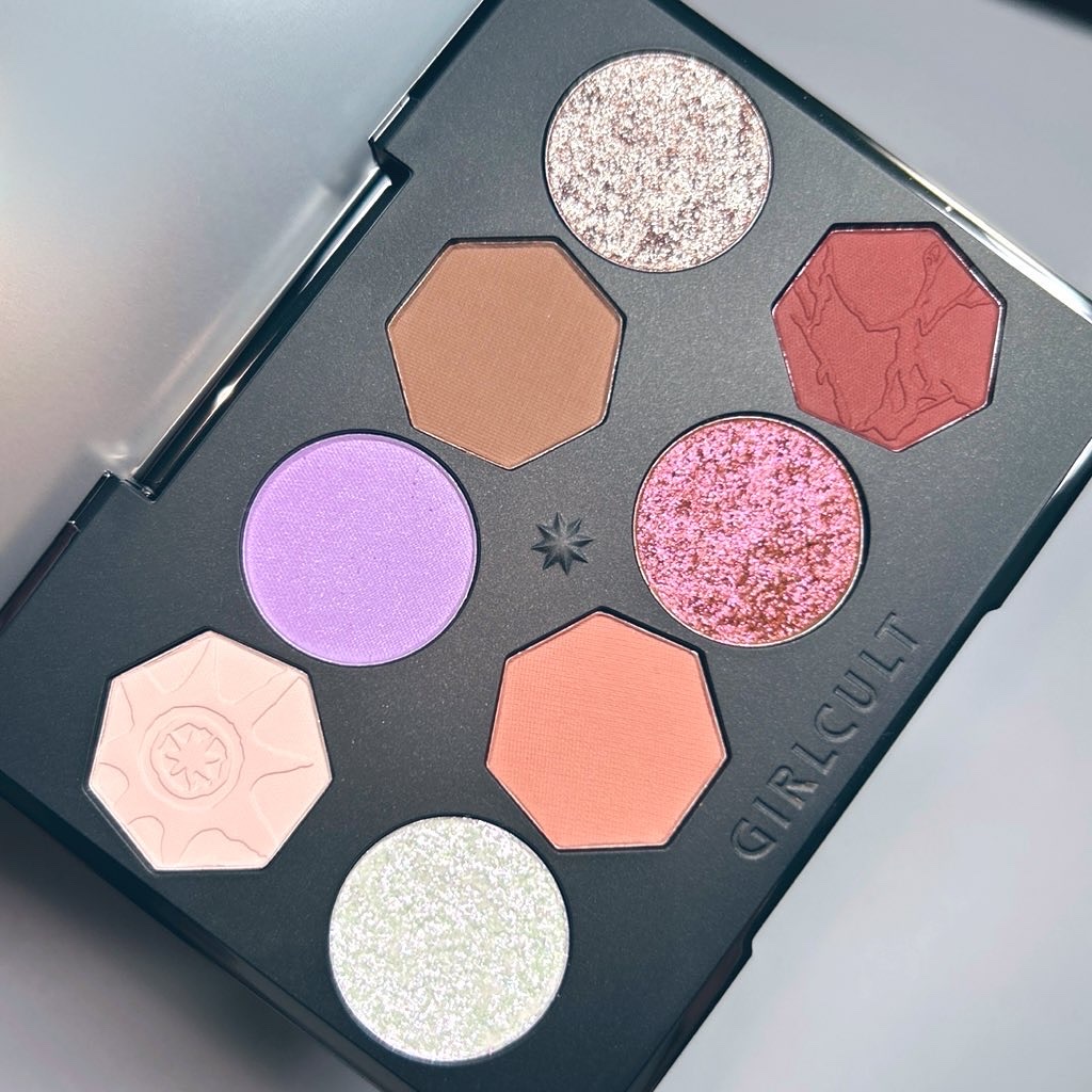 Hallucination 8 Color/GirlCult/アイシャドウパレットを使ったクチコミ（2枚目）