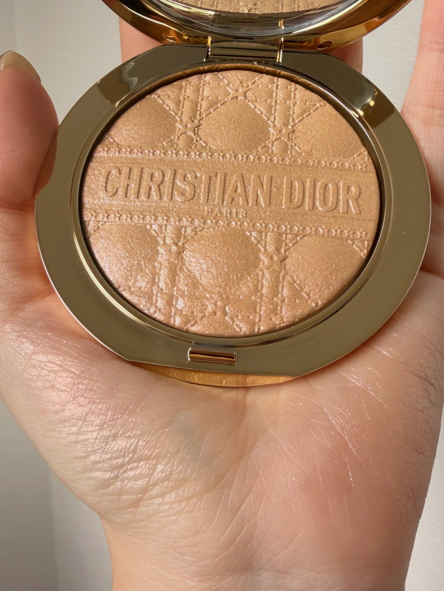 試してみた】Dior 【旧】ボア デ レーヴ キャンドル（限定品）のリアル