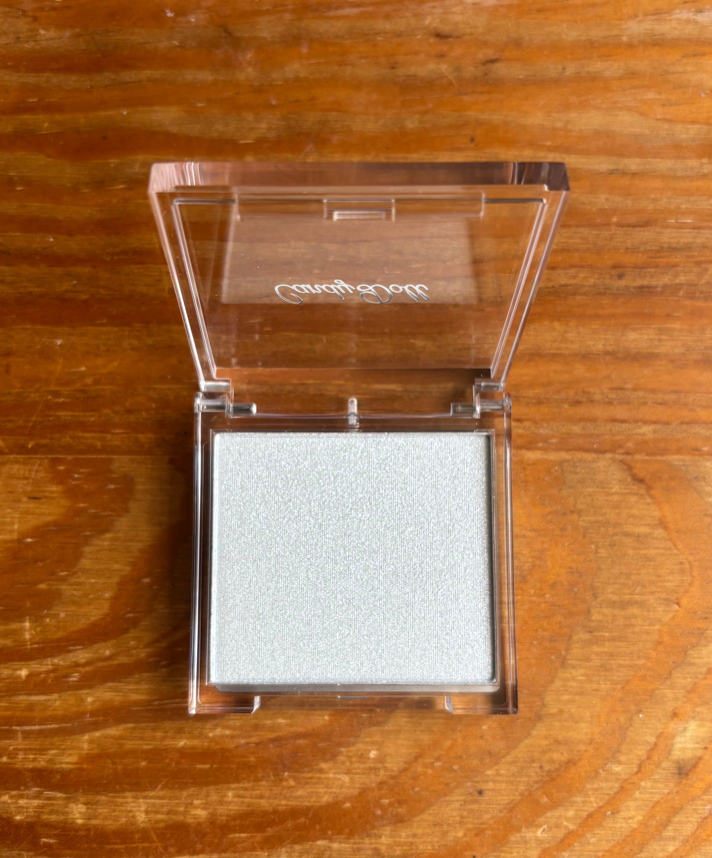 クリスタルハイライター/CandyDoll/パウダーハイライトを使ったクチコミ(2枚目)