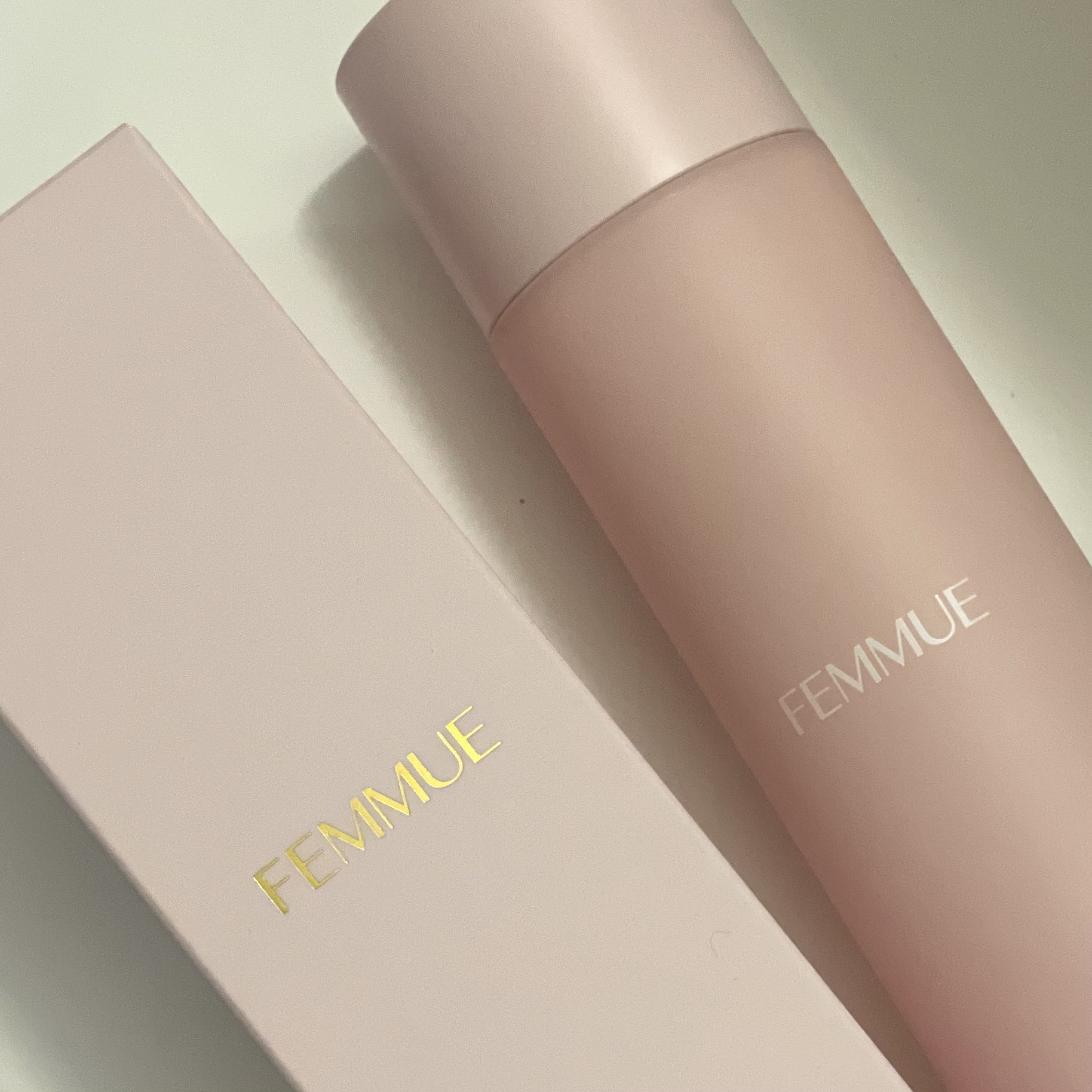 ローズ ミルキーエッセンス/FEMMUE/化粧水を使ったクチコミ（2枚目）