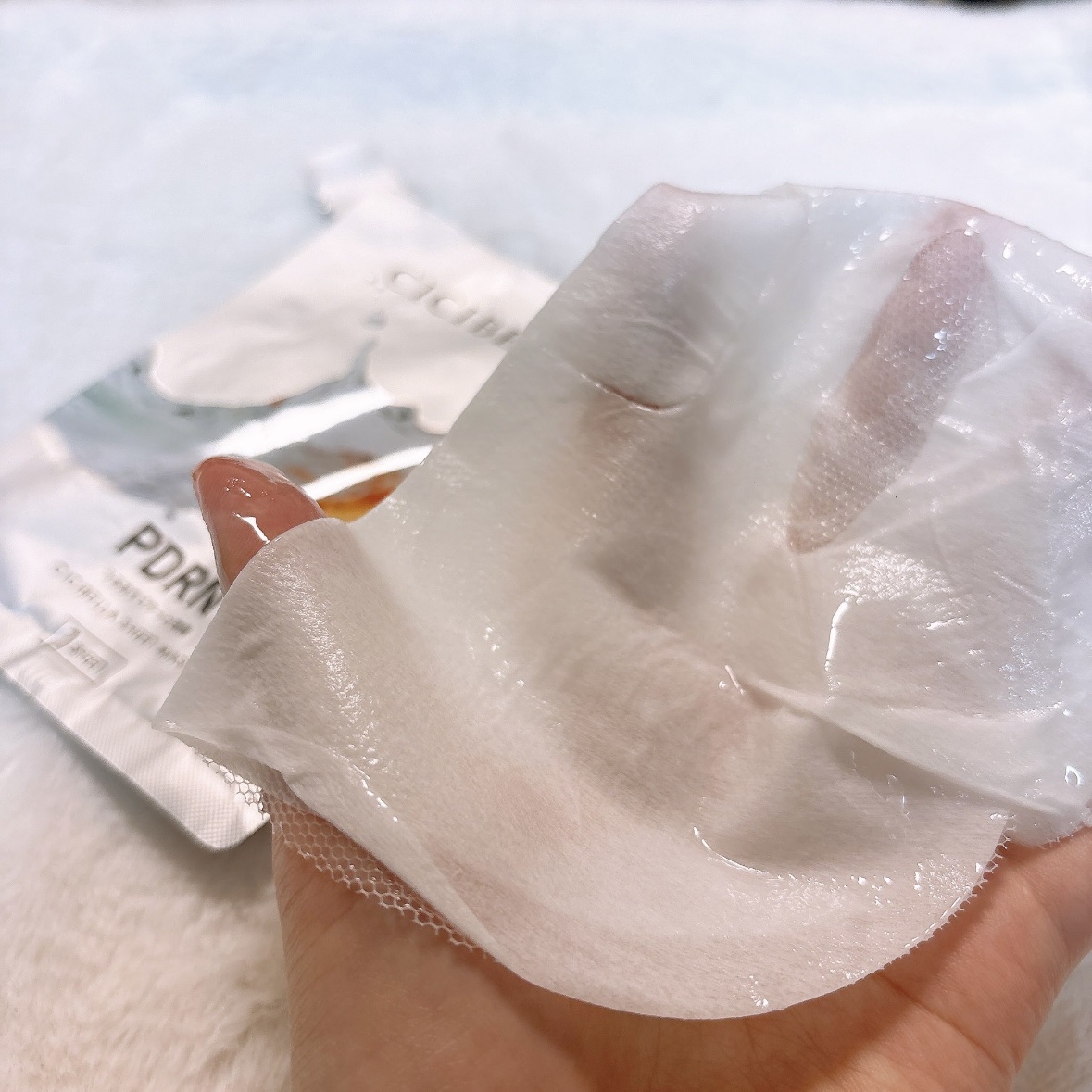 CICIBELLA プレミアム ミルキーマスク PDRN+のクチコミ「CICI BELLA @CicibellaJ 

プレミアム ミルキーマスク💐

プレゼントキ.....」（2枚目）