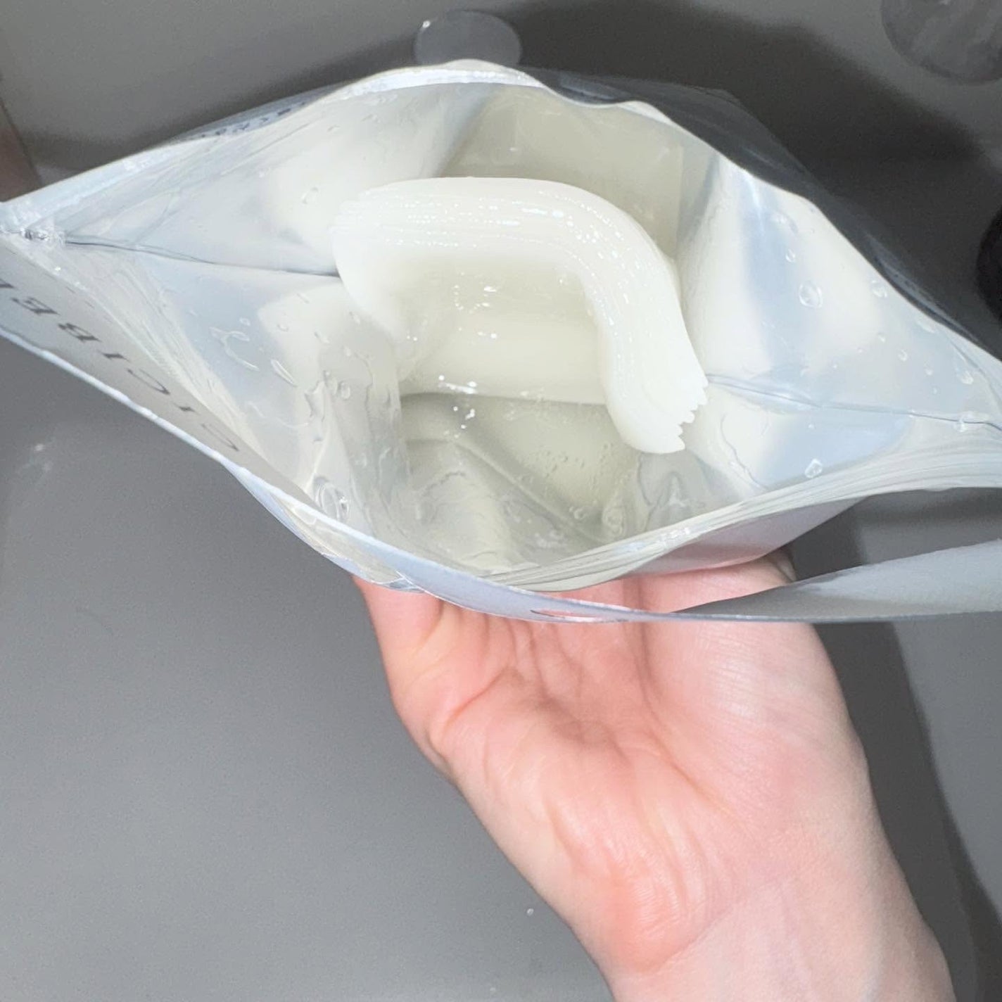 エッセンスマスク PDRN & CERAMIDE/CICIBELLA/シートマスク・パックを使ったクチコミ(2枚目)